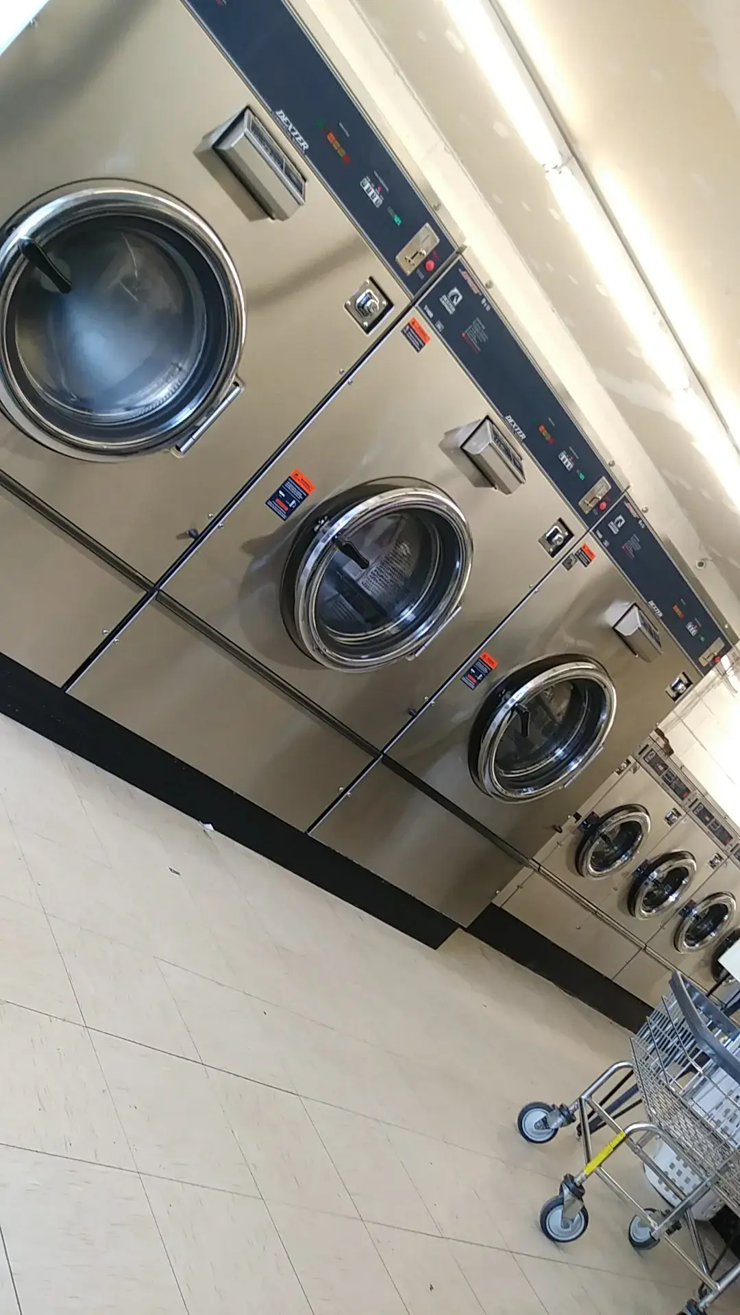 E-Z Wash - Image 13