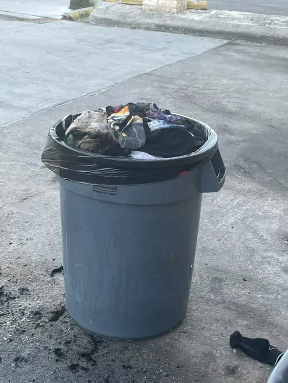 E-Z Wash - Image 4