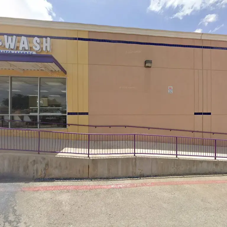 E-Z Wash location