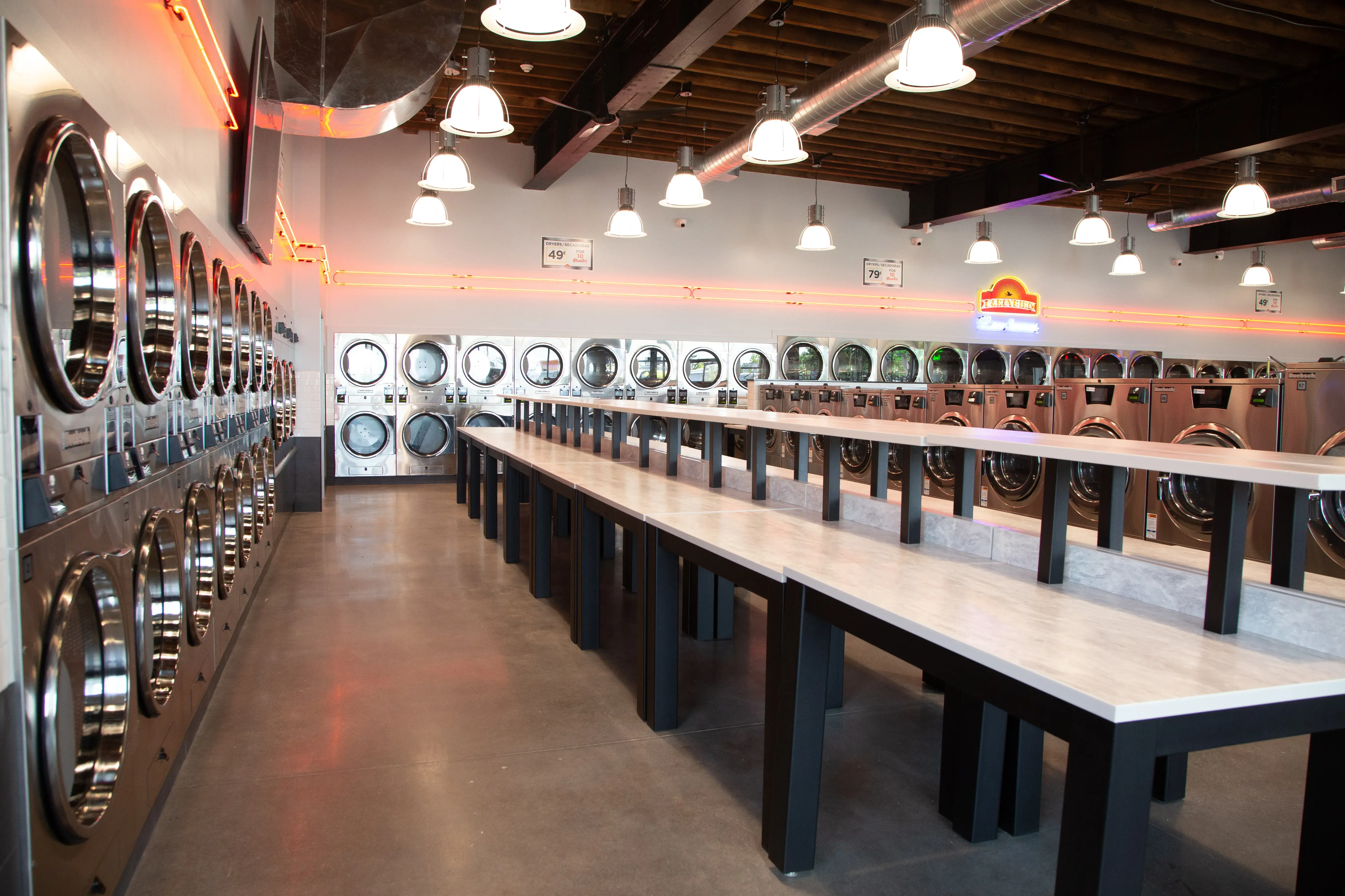 Early Bird Laundromat - Image 2