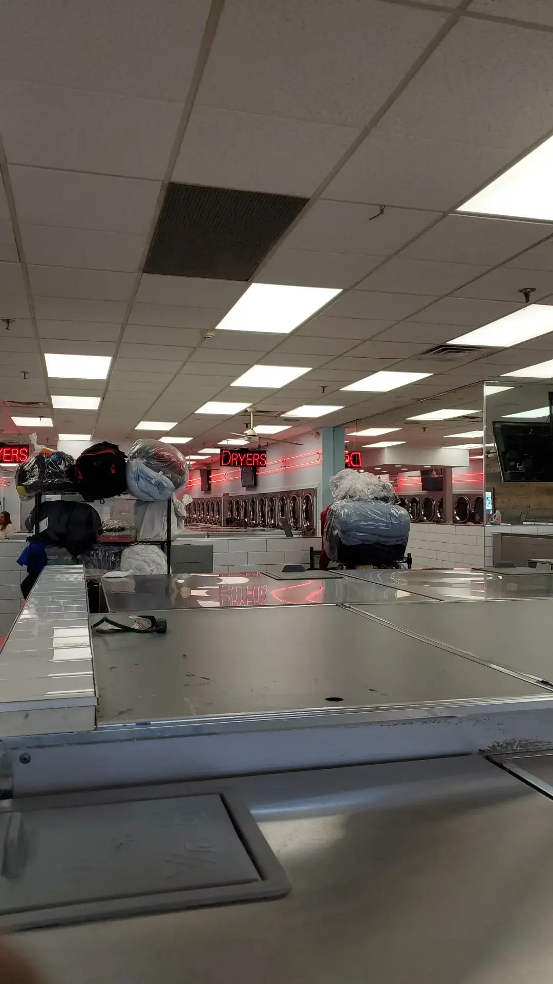 Earlybird Laundromat thumbnail 14