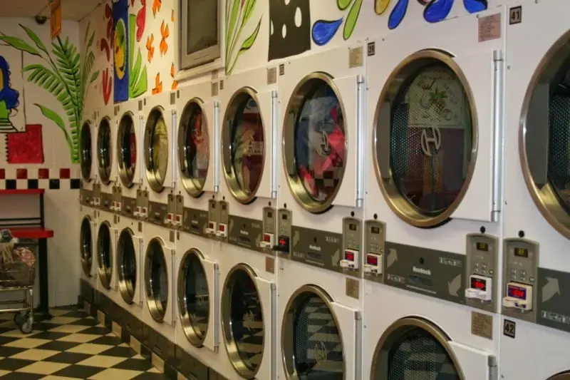 Earlybird Laundromat thumbnail 1