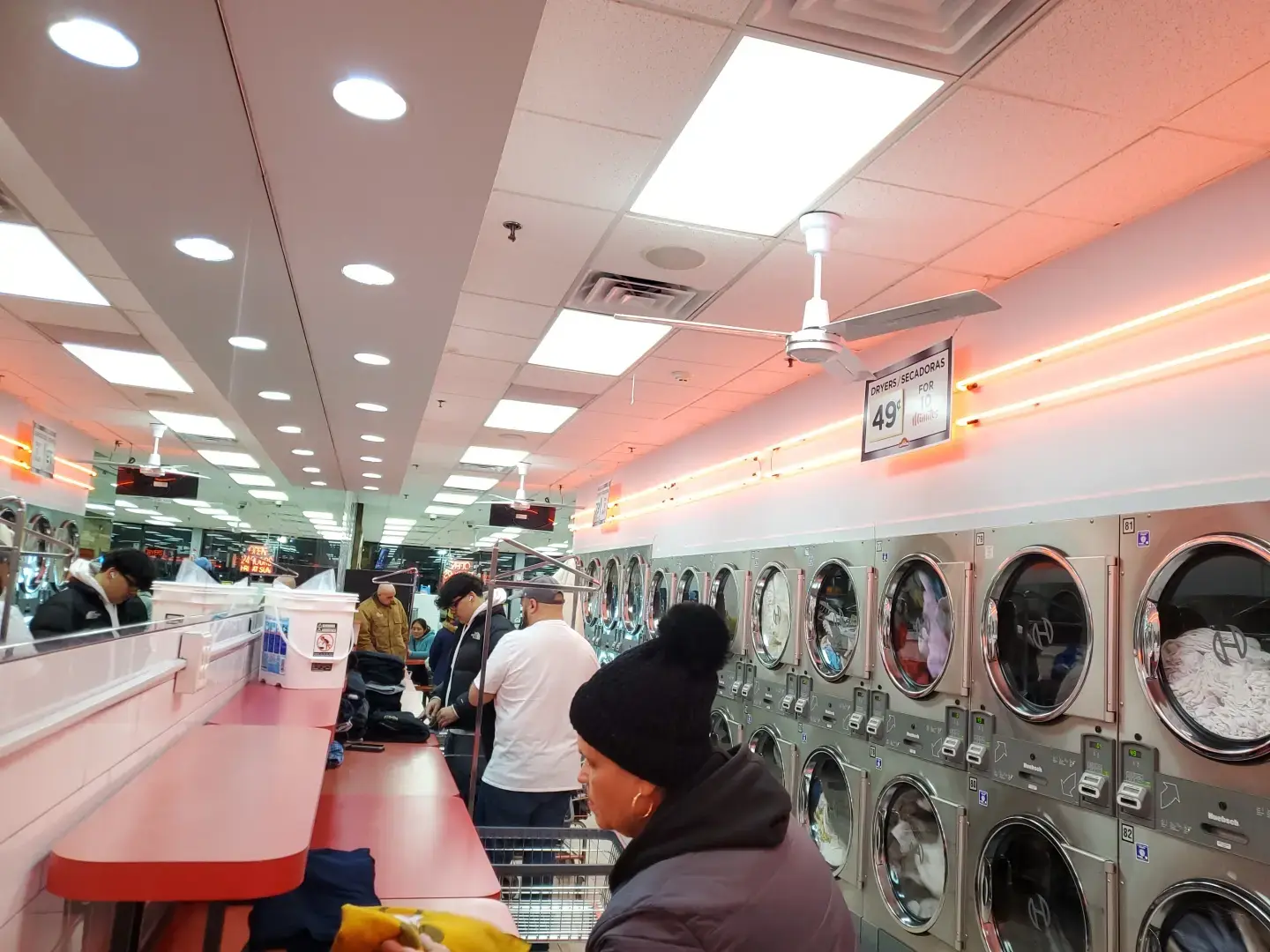 Earlybird Laundromat - Image 9