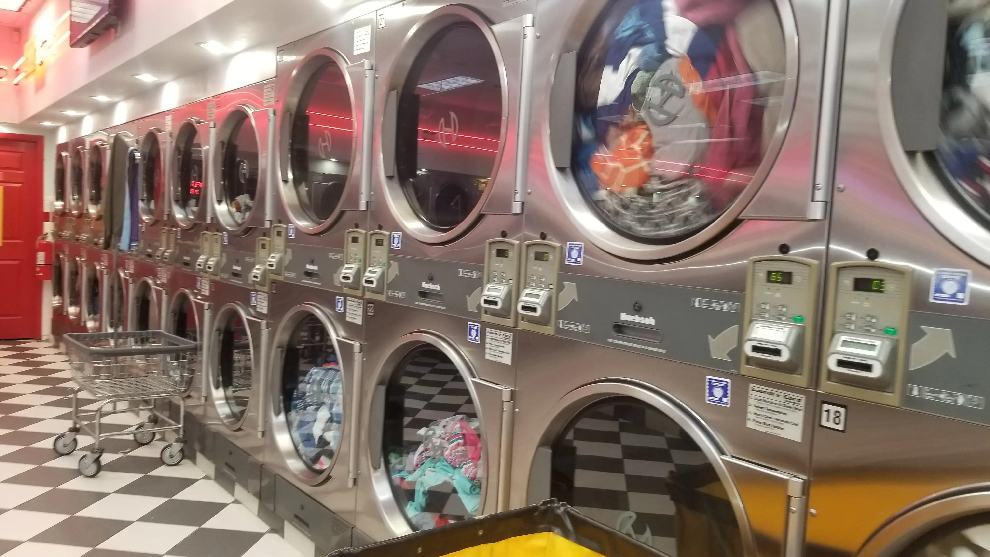 Earlybird Laundromat - Image 9