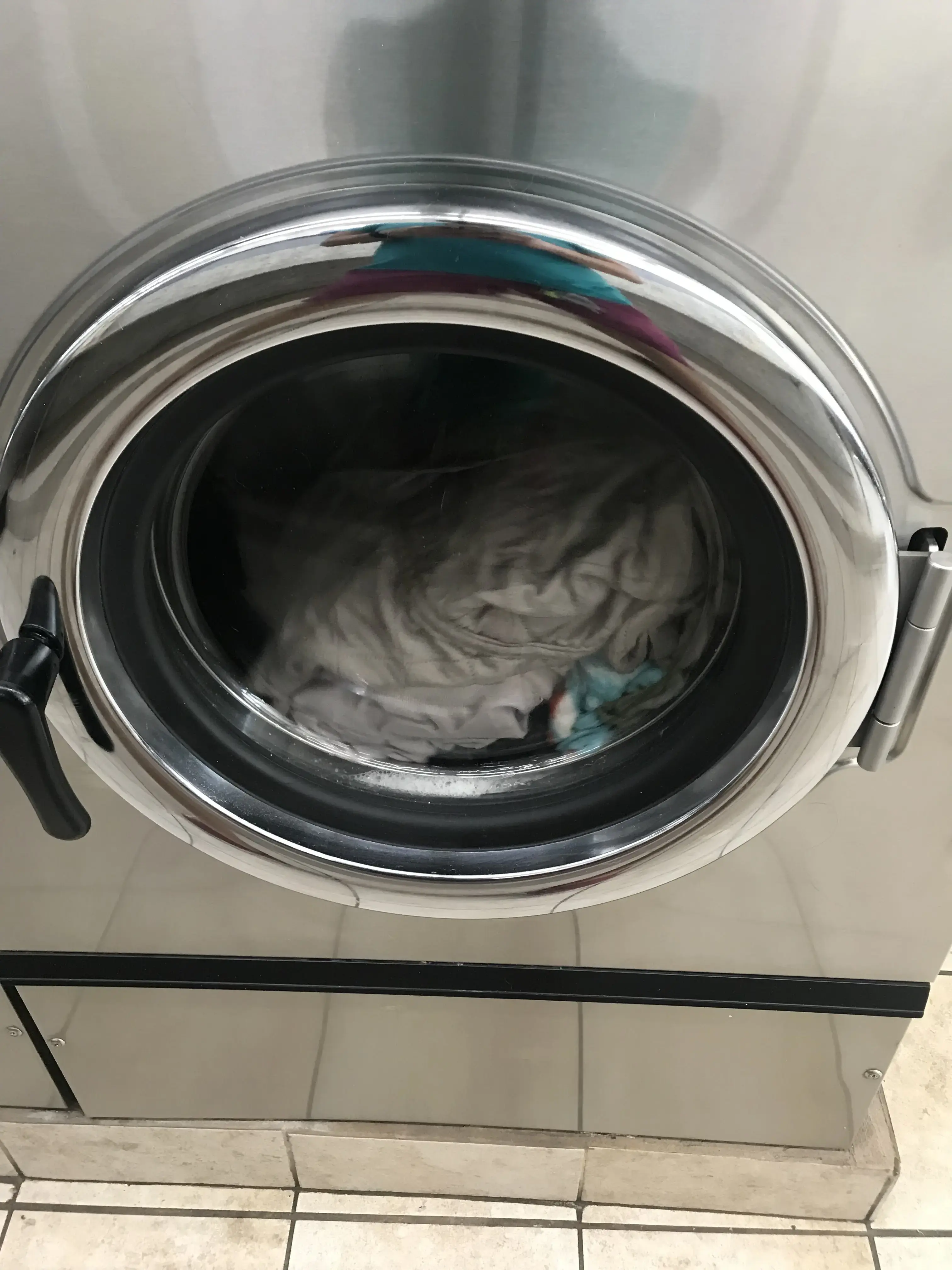 East Bay Coin Laundry - Image 6