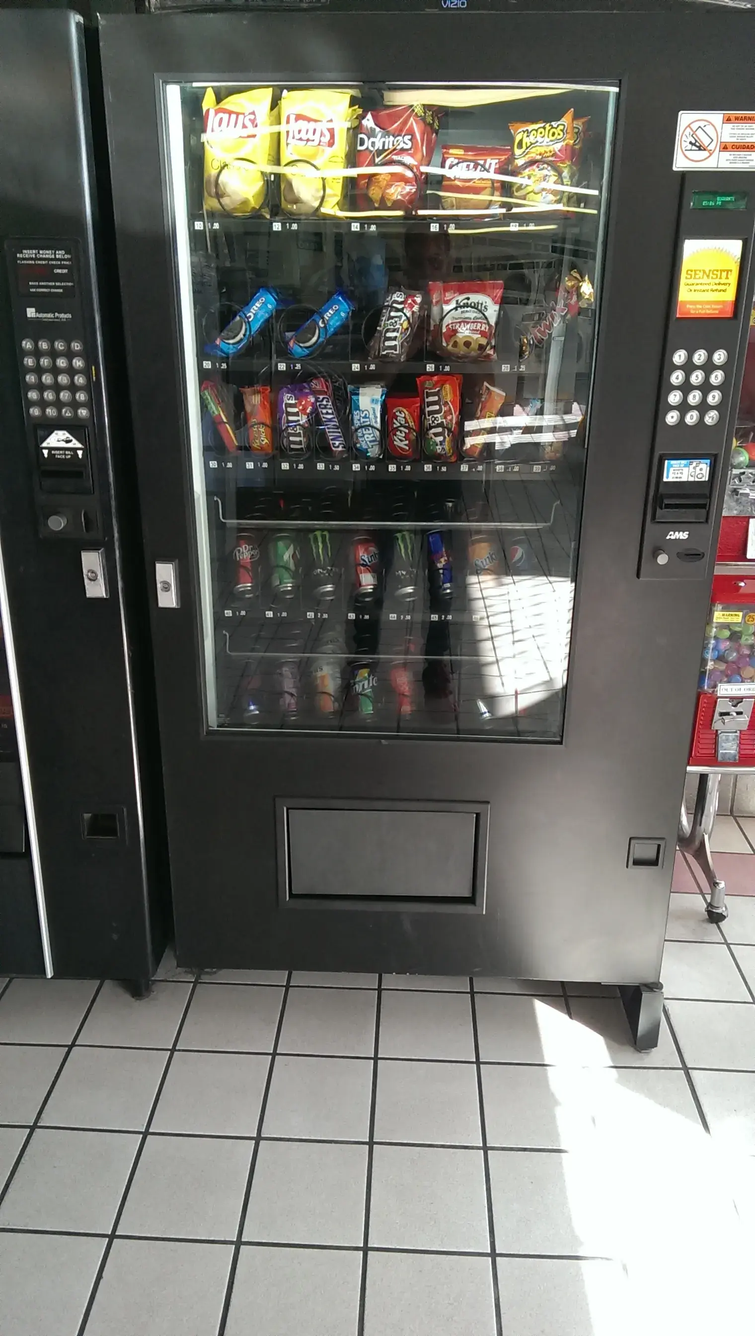 East Bay Coin Laundry thumbnail 12