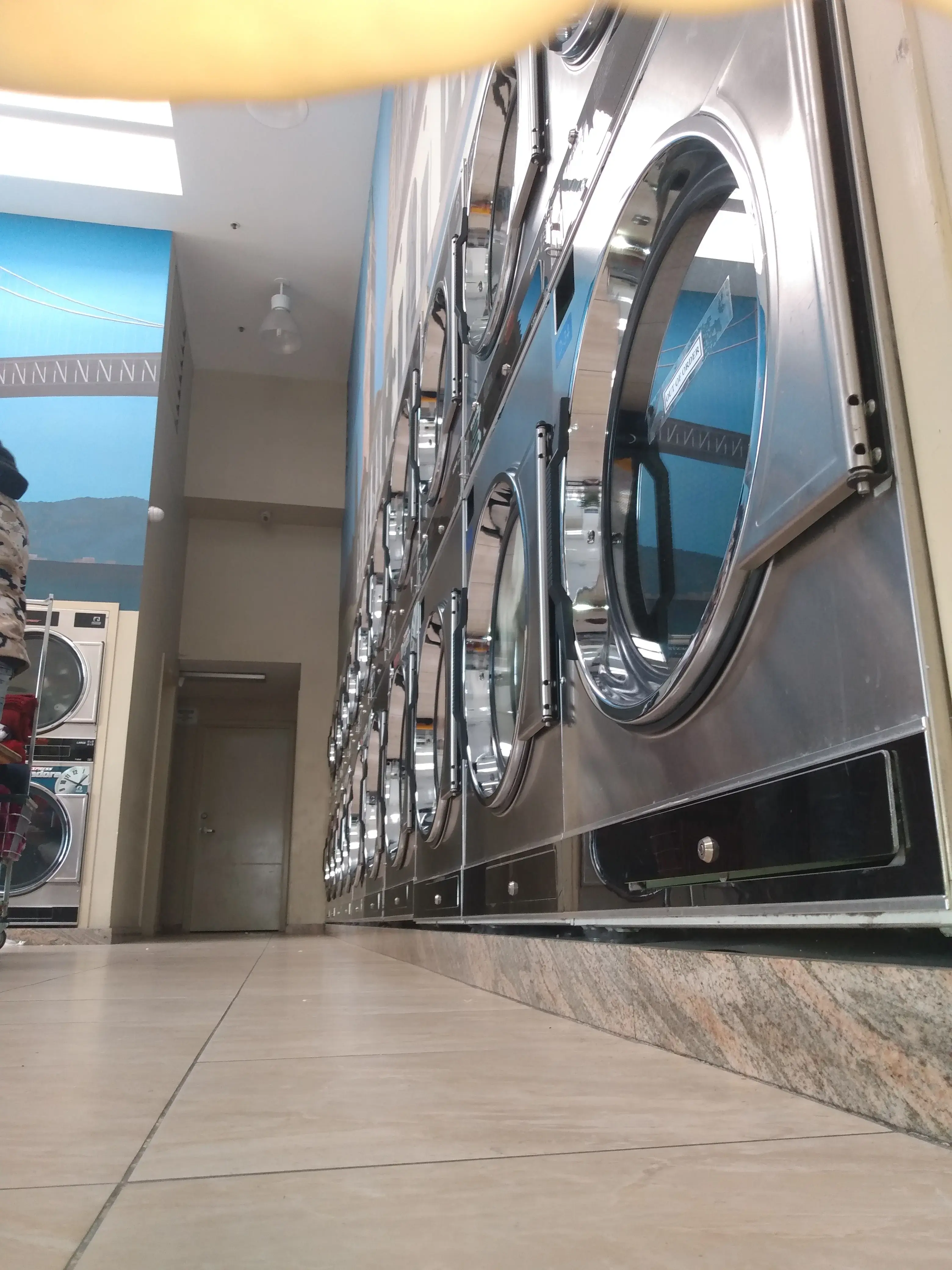 East Bay Laundry thumbnail 13