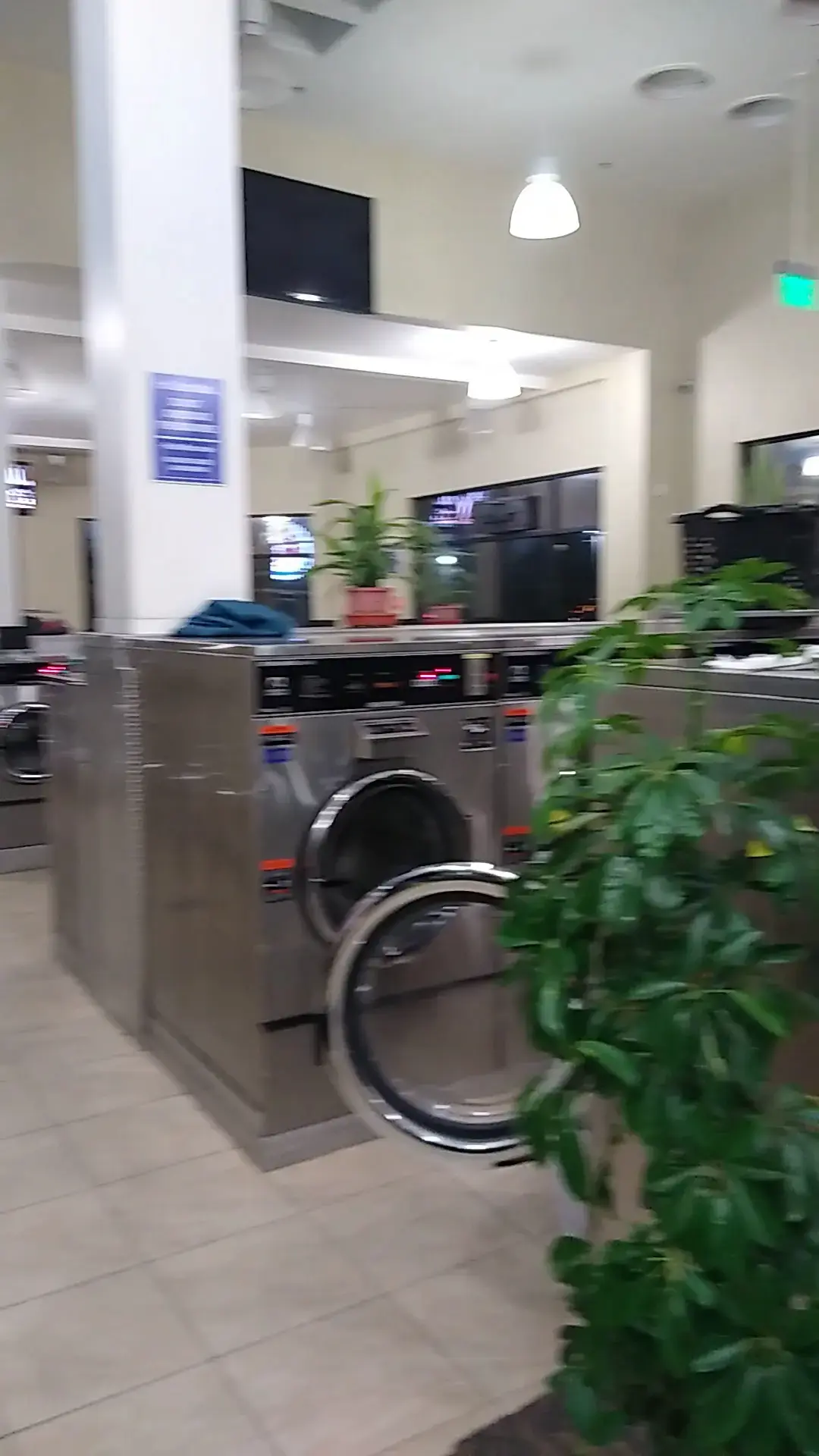 East Bay Laundry - Image 19