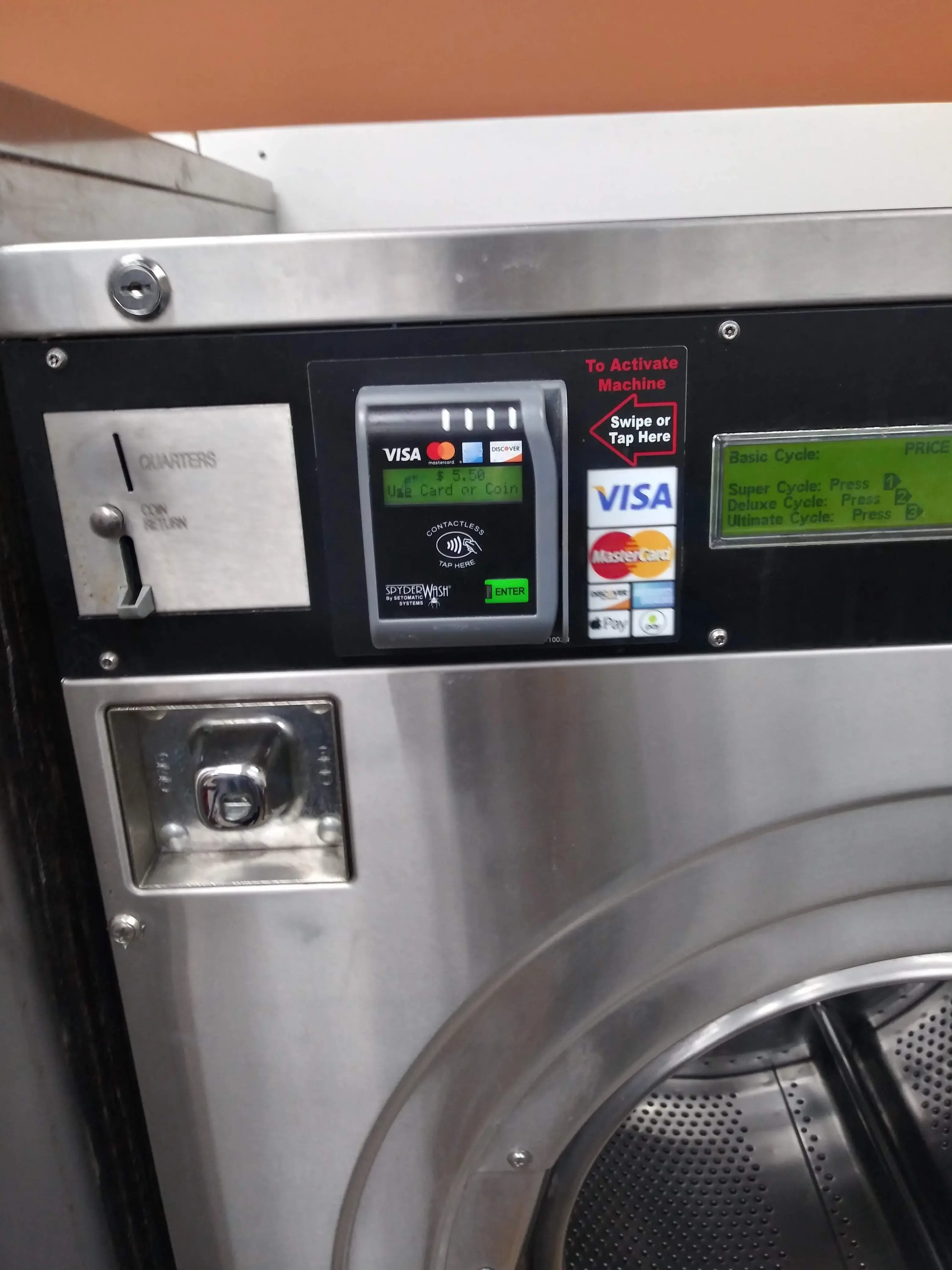 East Brainerd Coin Laundry - Image 14