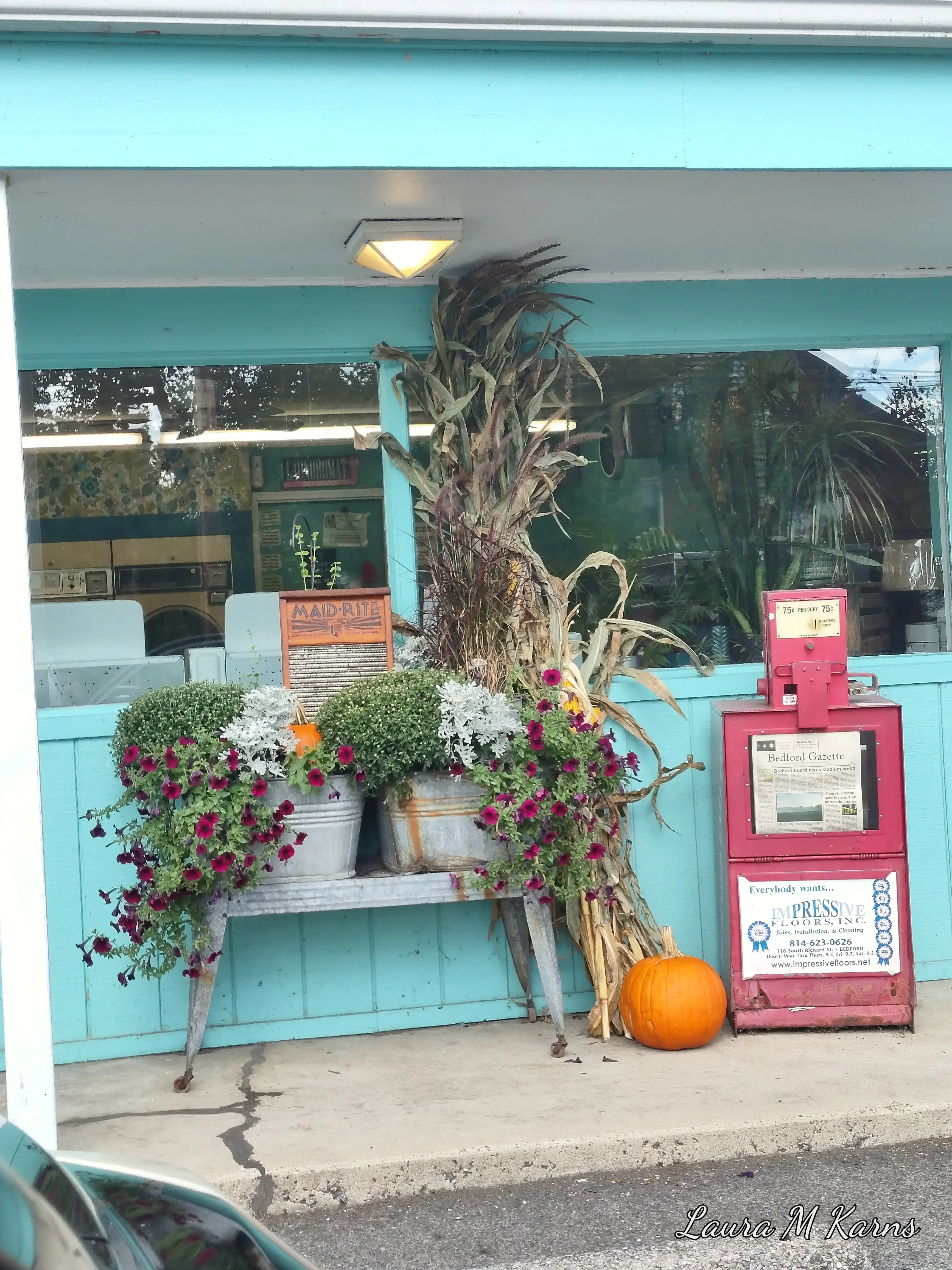 East End Laundromat thumbnail 7