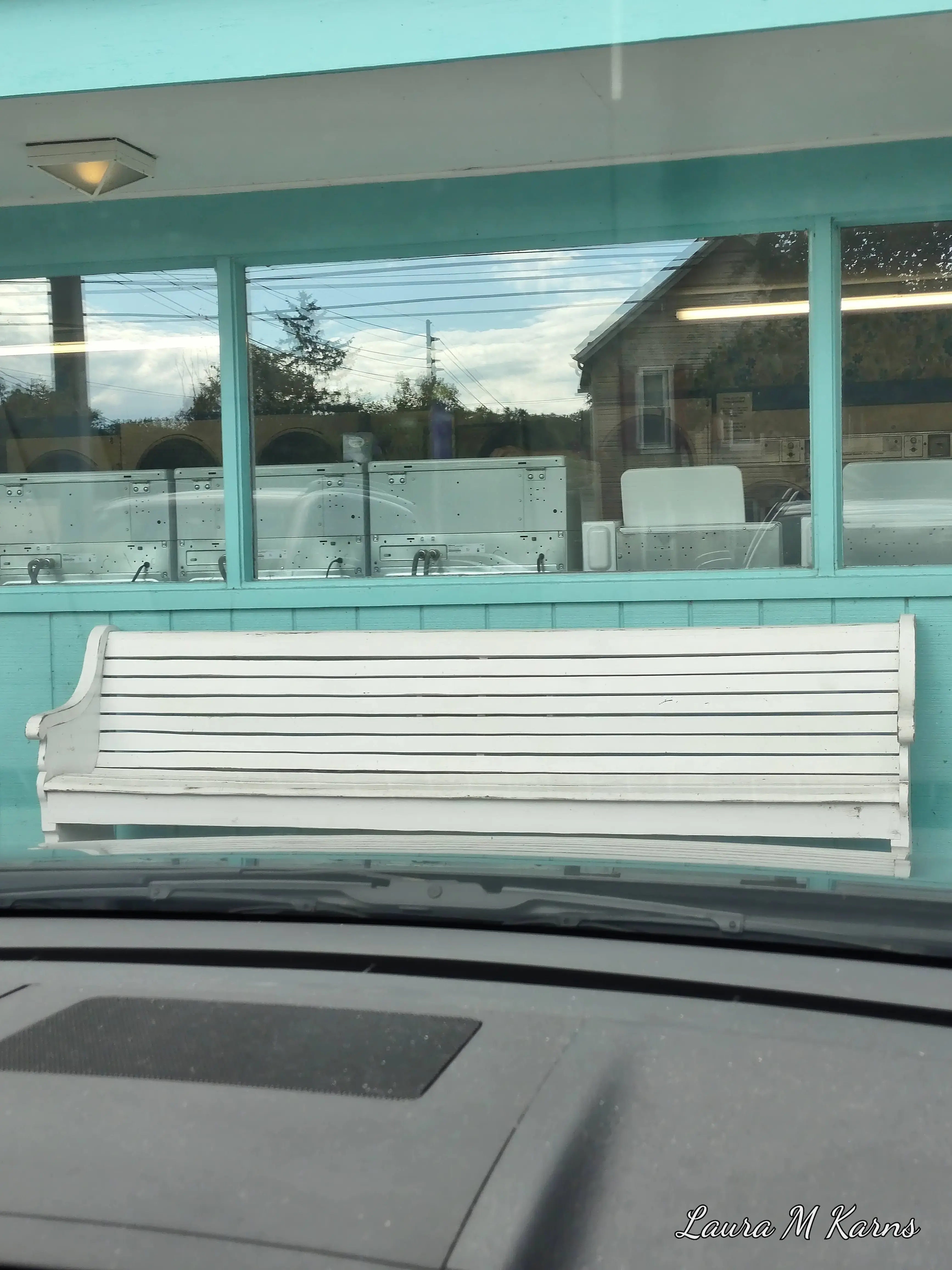 East End Laundromat - Image 3