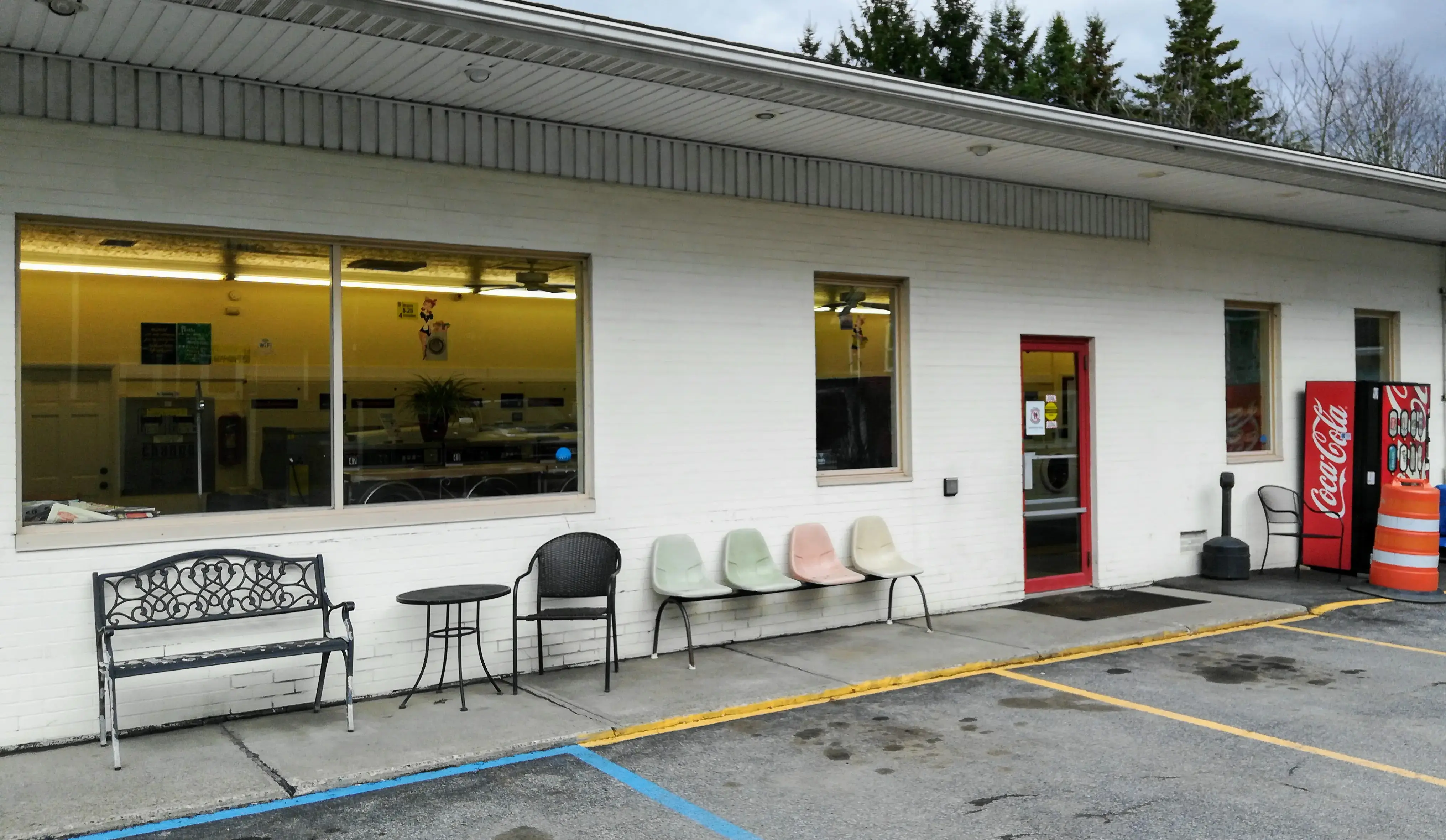 East End Laundry - Image 12