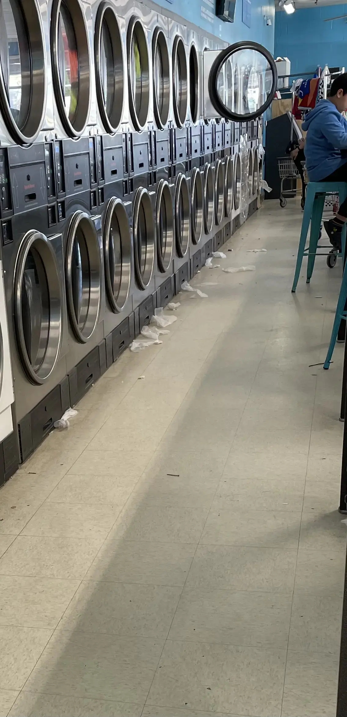 East Gate Coin Laundry thumbnail 4