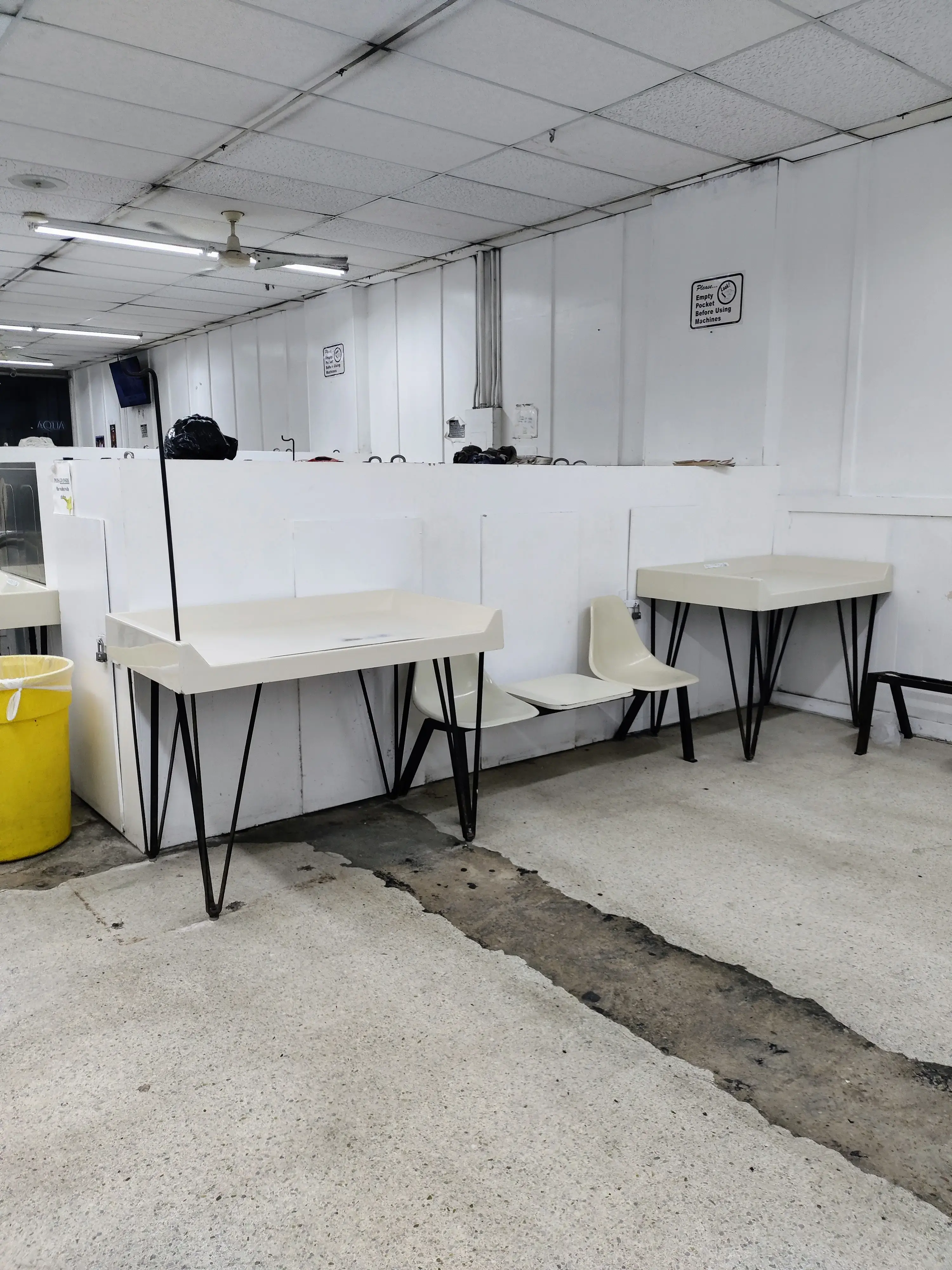 East Hill 24/7 Laundry thumbnail 4