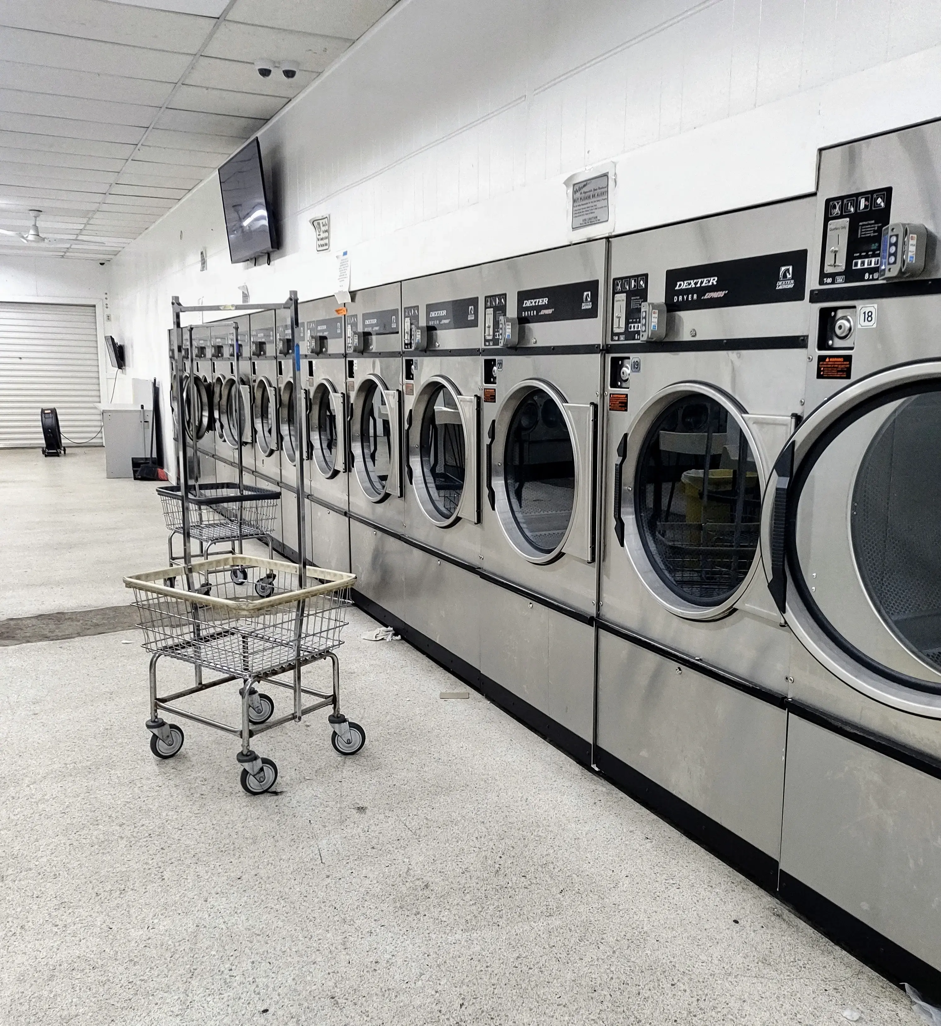 East Hill 24/7 Laundry location