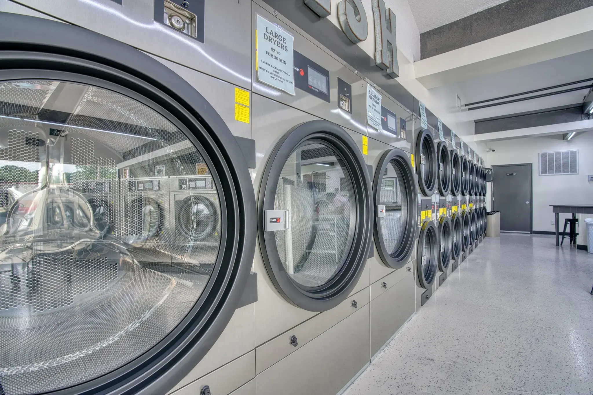 East Morris Laundry thumbnail 3
