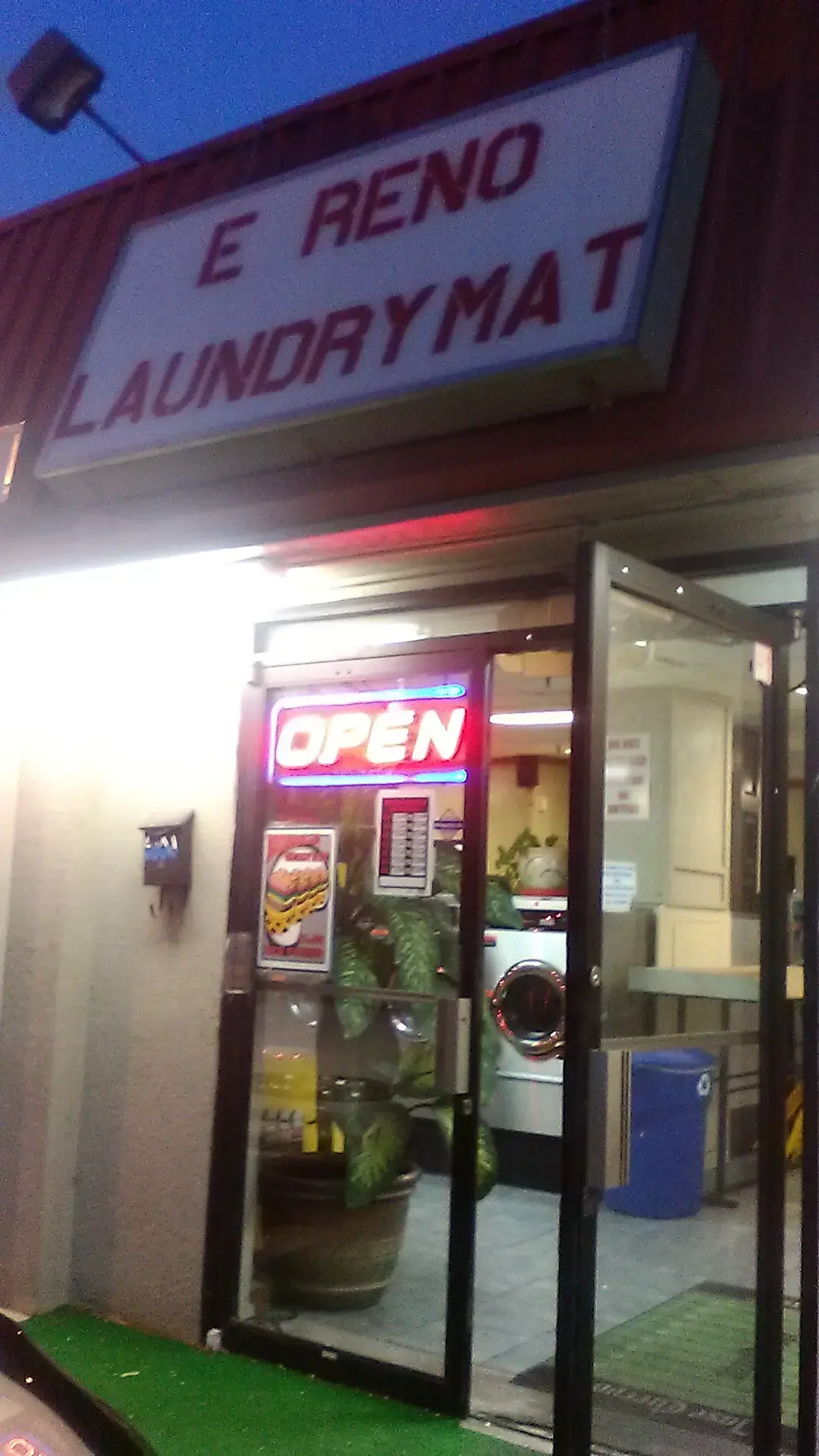 East Reno Laundromat thumbnail 10