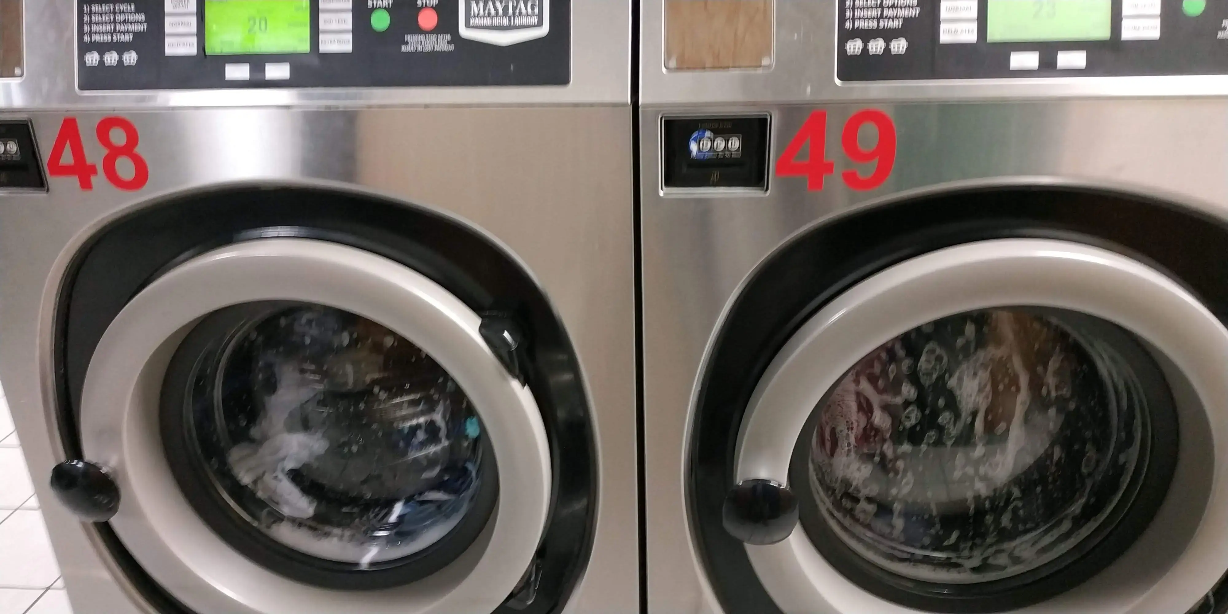 East Second Laundromat - Image 8