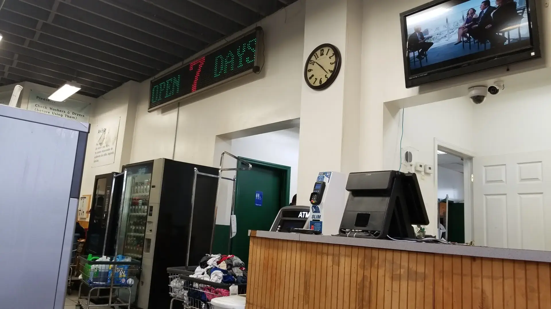 East Second Laundromat - Image 5