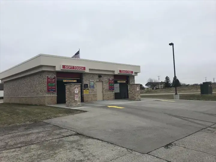 East Side Mart thumbnail 6