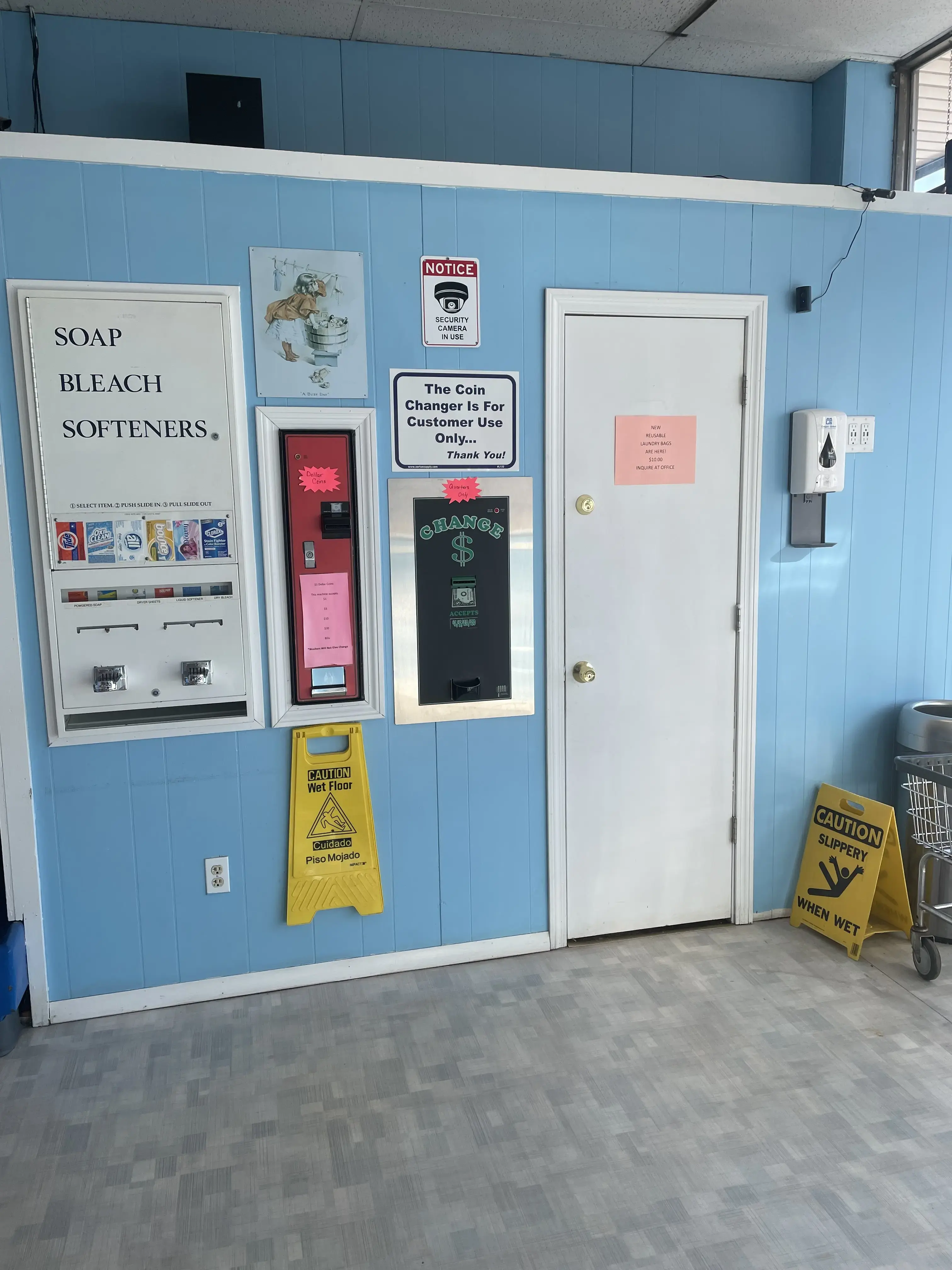 East Street Laundromat thumbnail 16