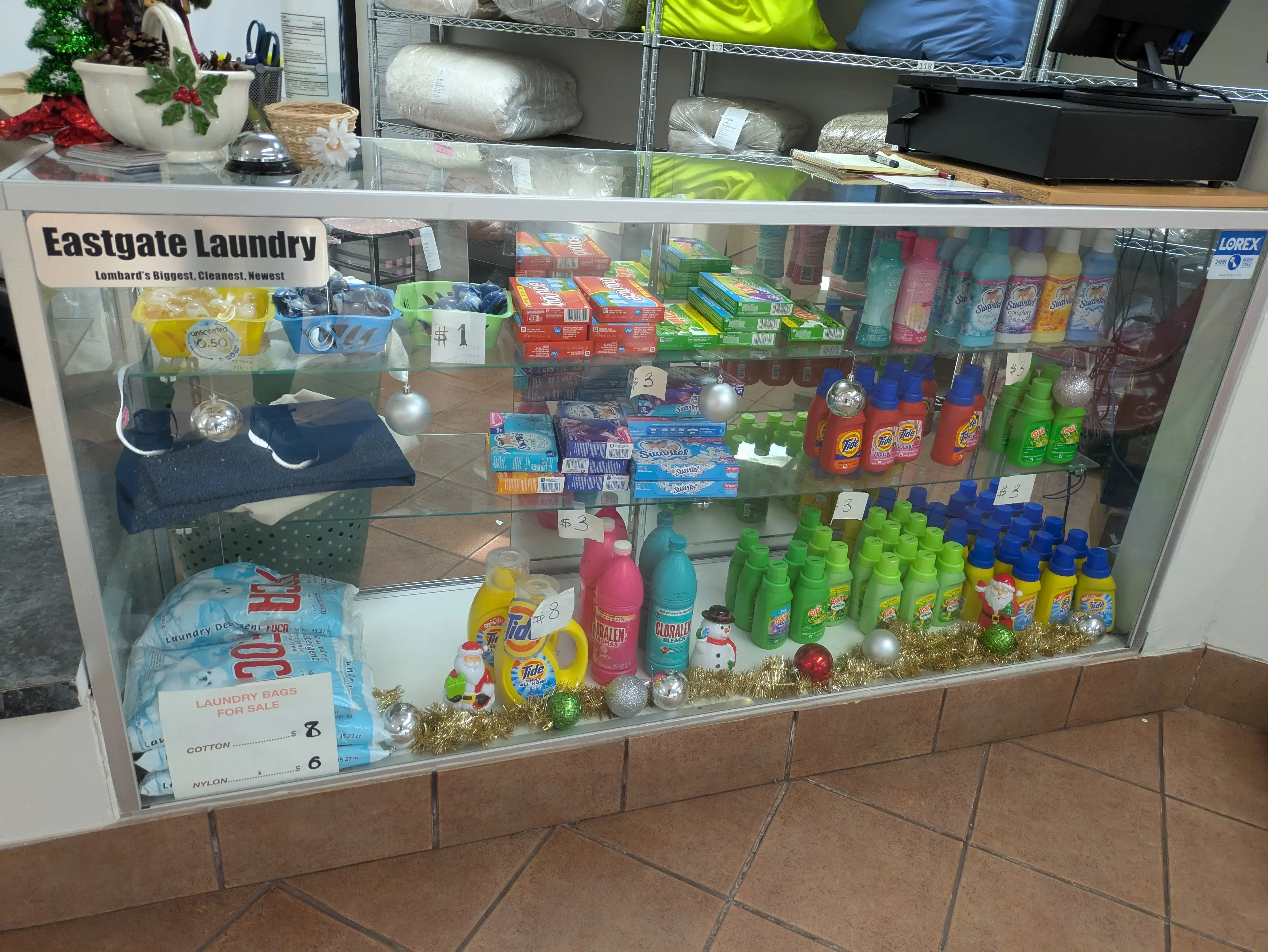 Eastgate Laundromat thumbnail 8