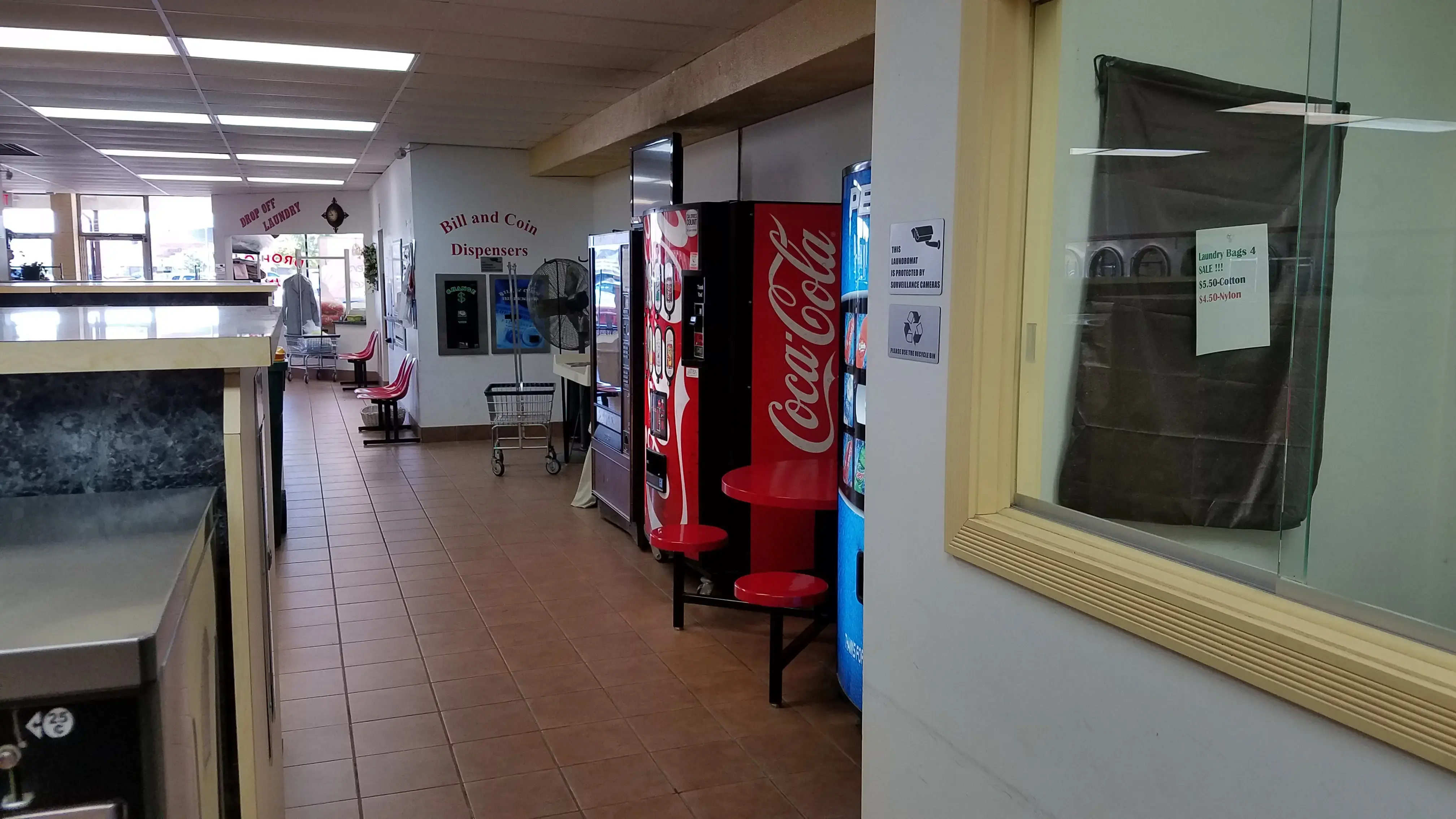 Eastgate Laundromat thumbnail 5