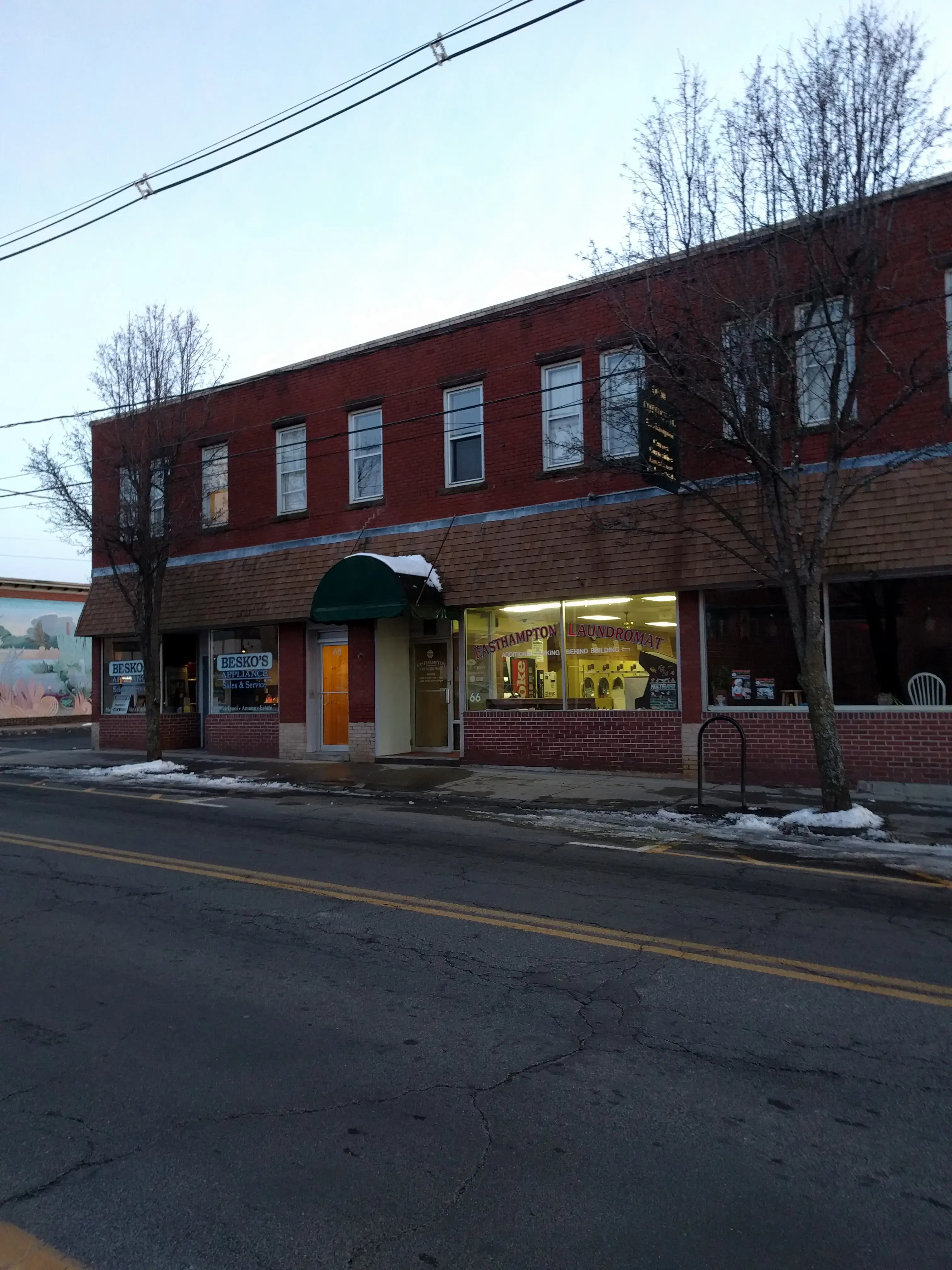 Easthampton Laundromat location