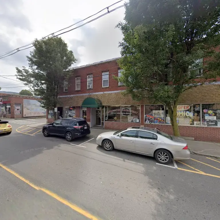 Easthampton Laundromat thumbnail 3