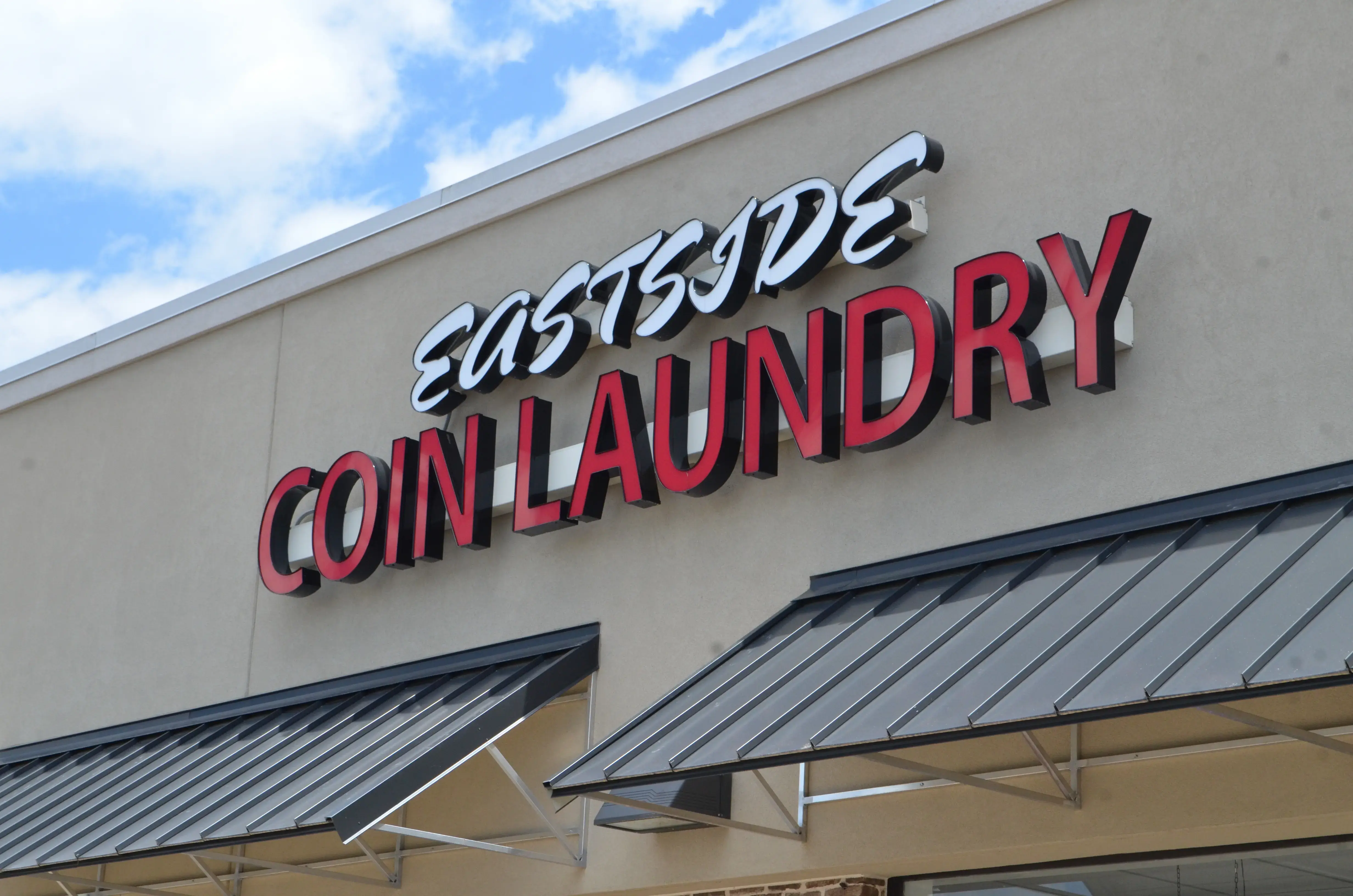 Eastside Coin Laundry thumbnail 20