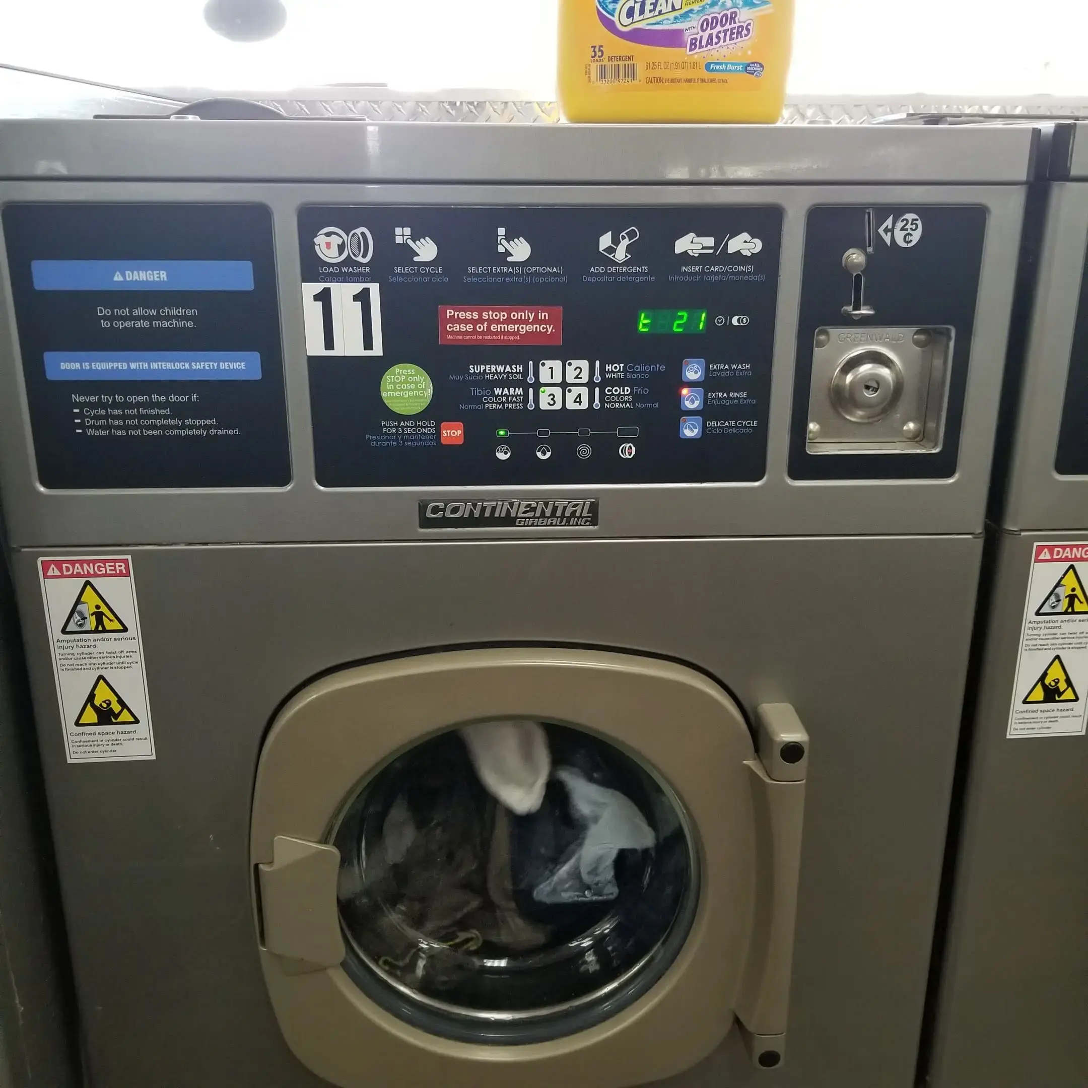 Eastside Coin Laundry thumbnail 11
