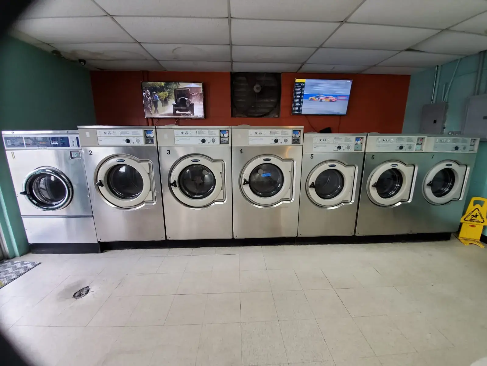 Eastside Coin-Op Laundry - Image 20