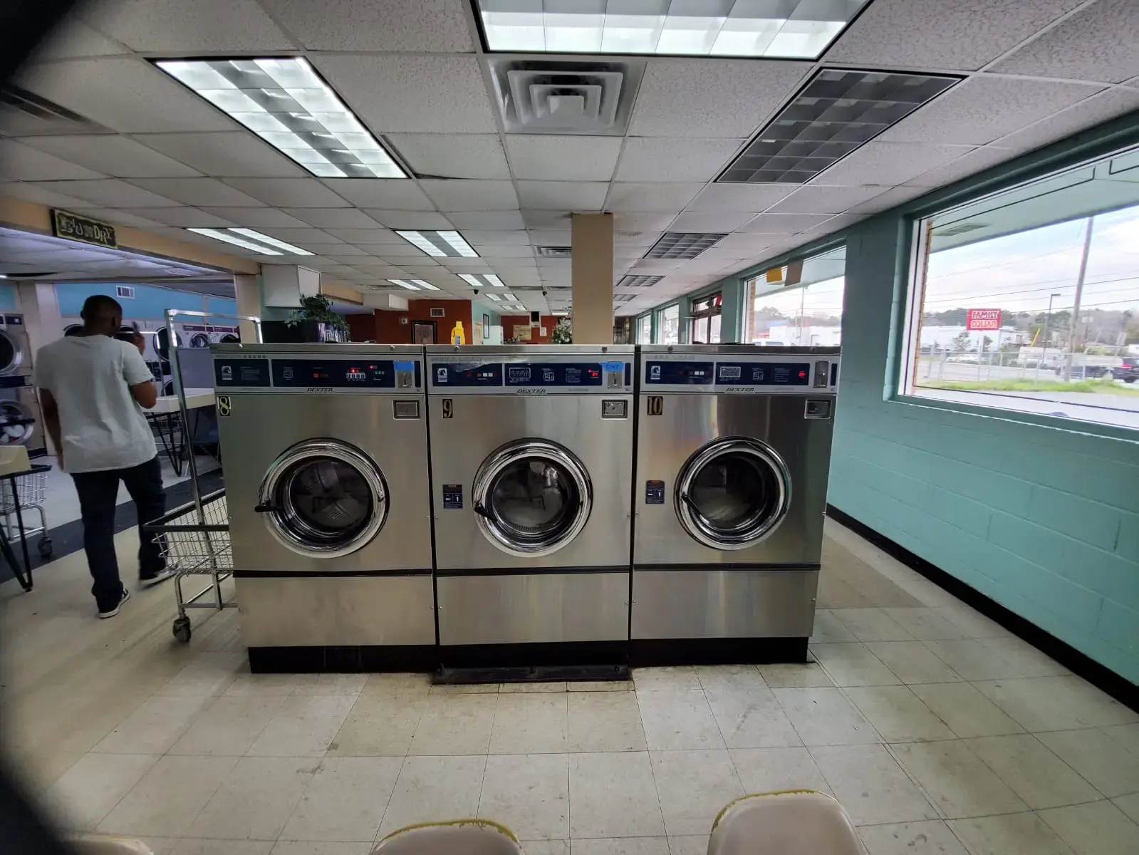 Eastside Coin-Op Laundry thumbnail 17