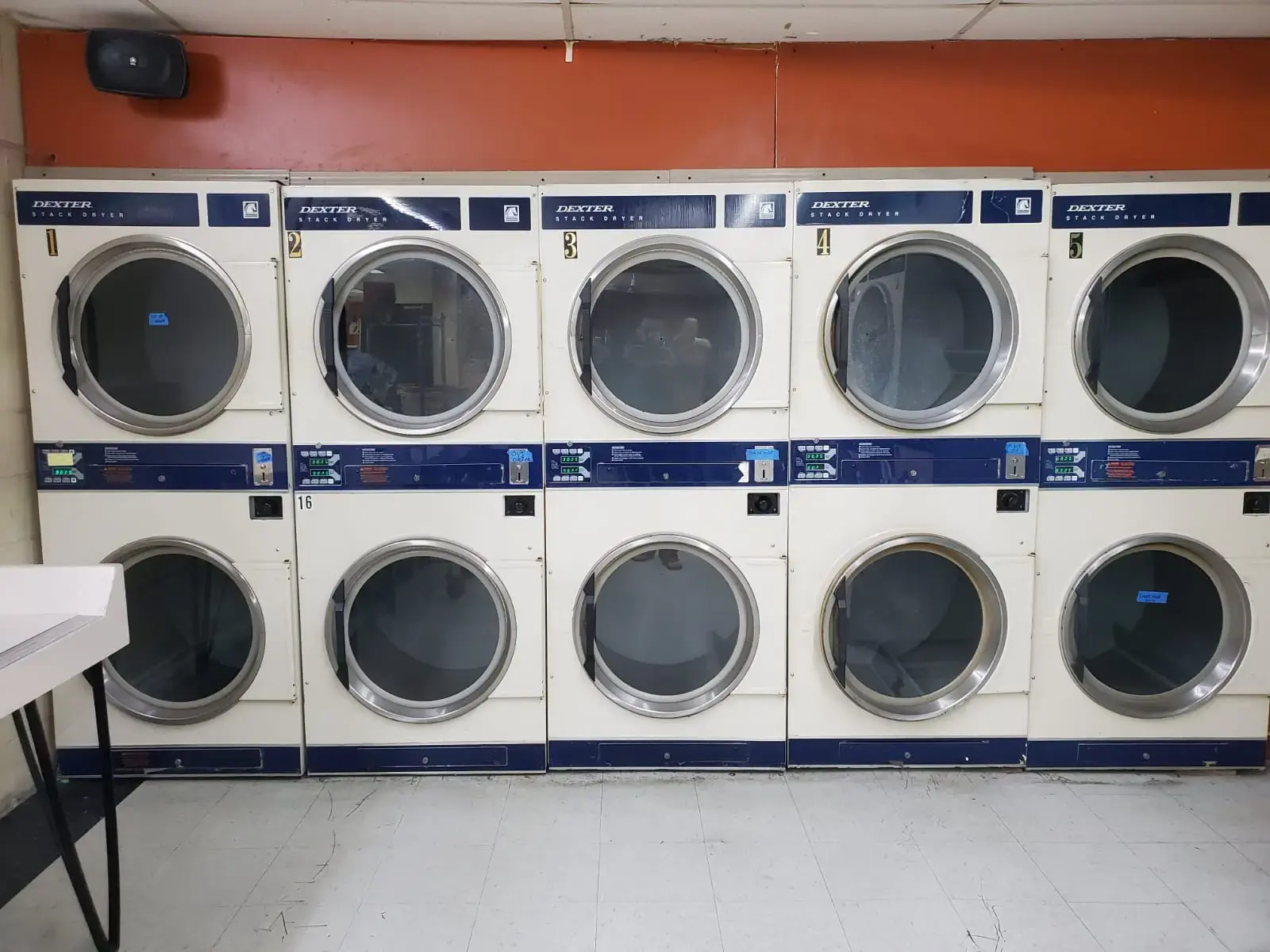 Eastside Coin-Op Laundry thumbnail 14