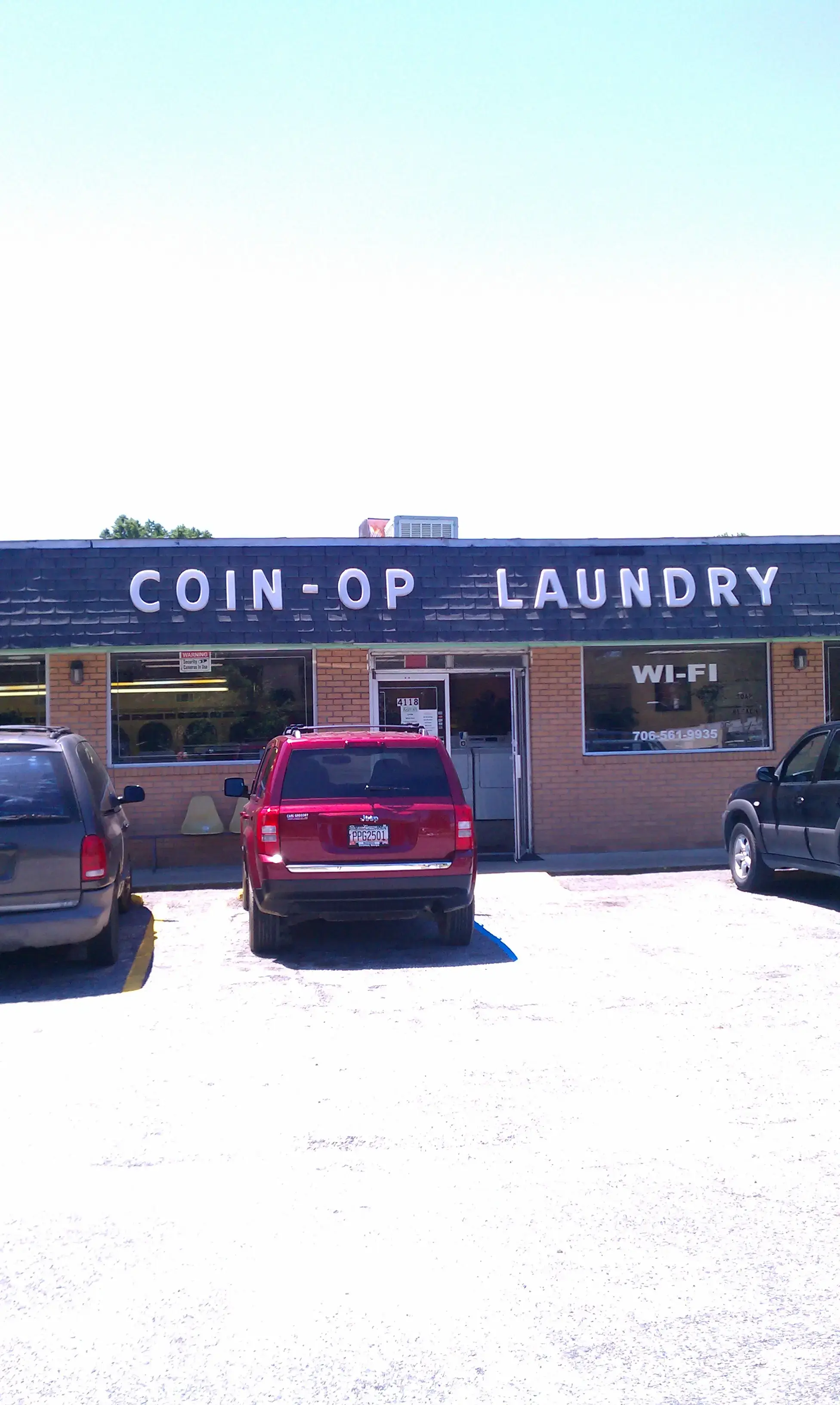 Eastside Coin-Op Laundry thumbnail 4