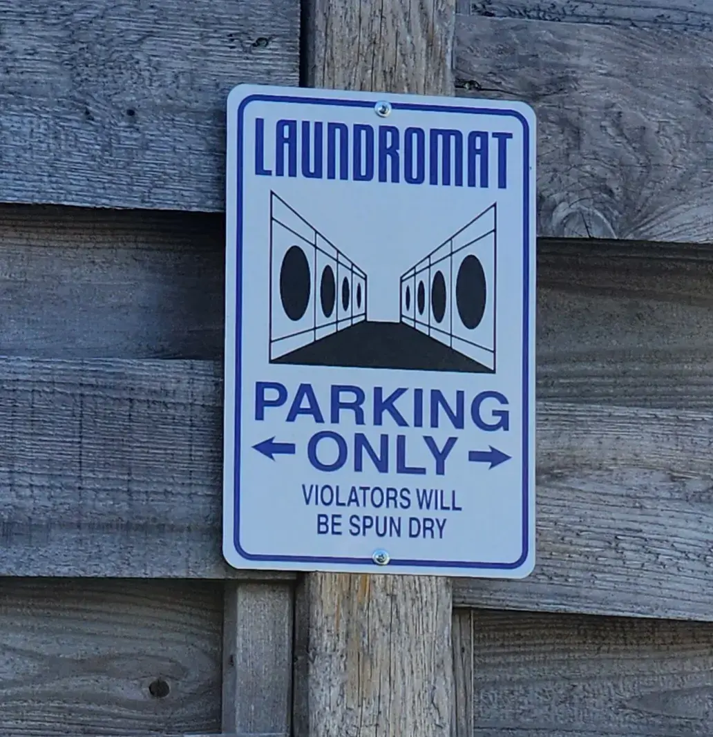 Eastside Family Laundromat - Image 12