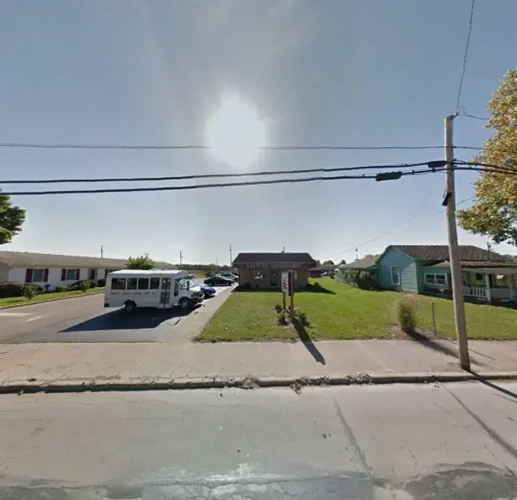 Eastside Laundry and Tanning - Image 7