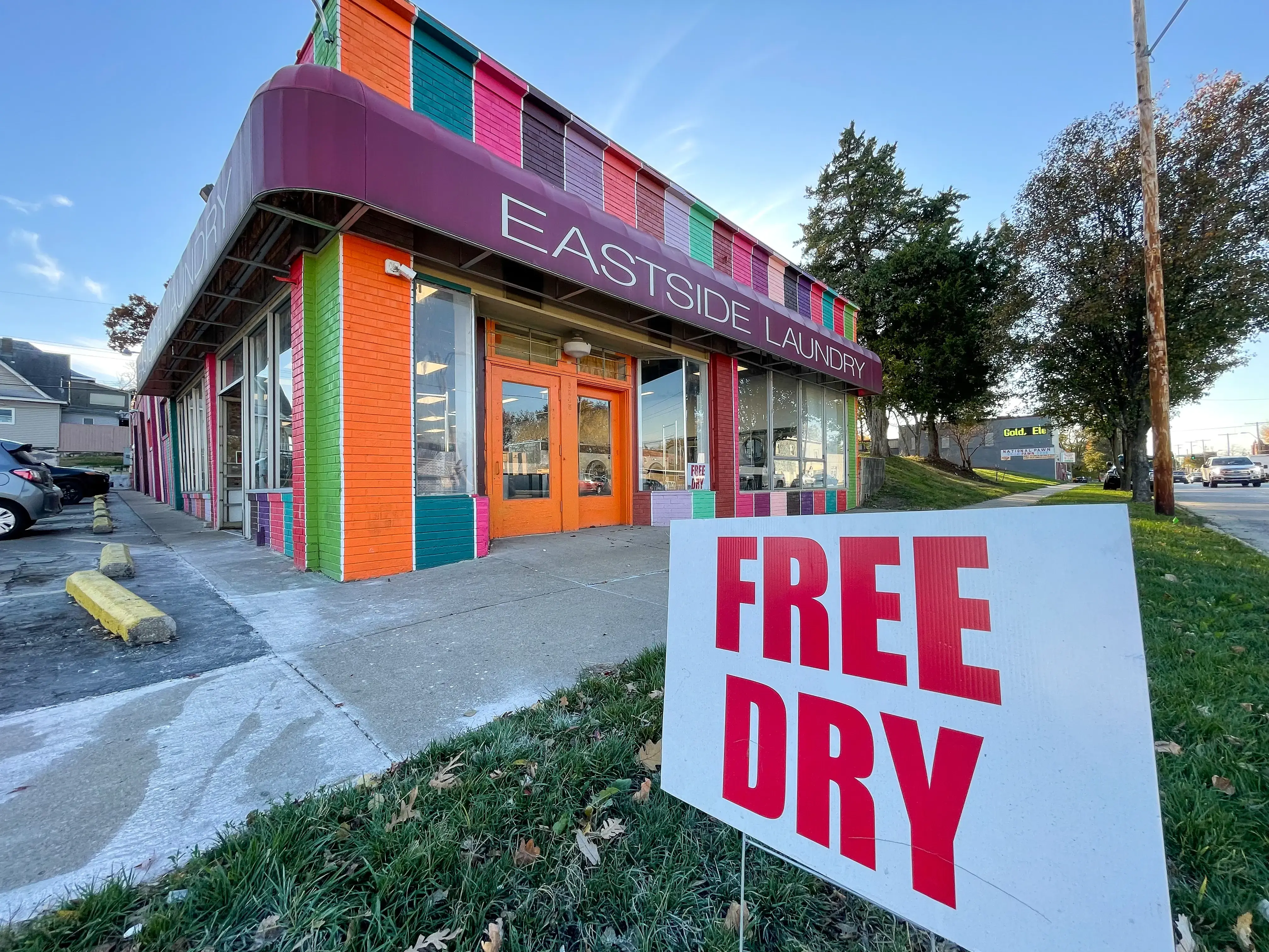 Eastside Laundry thumbnail 18