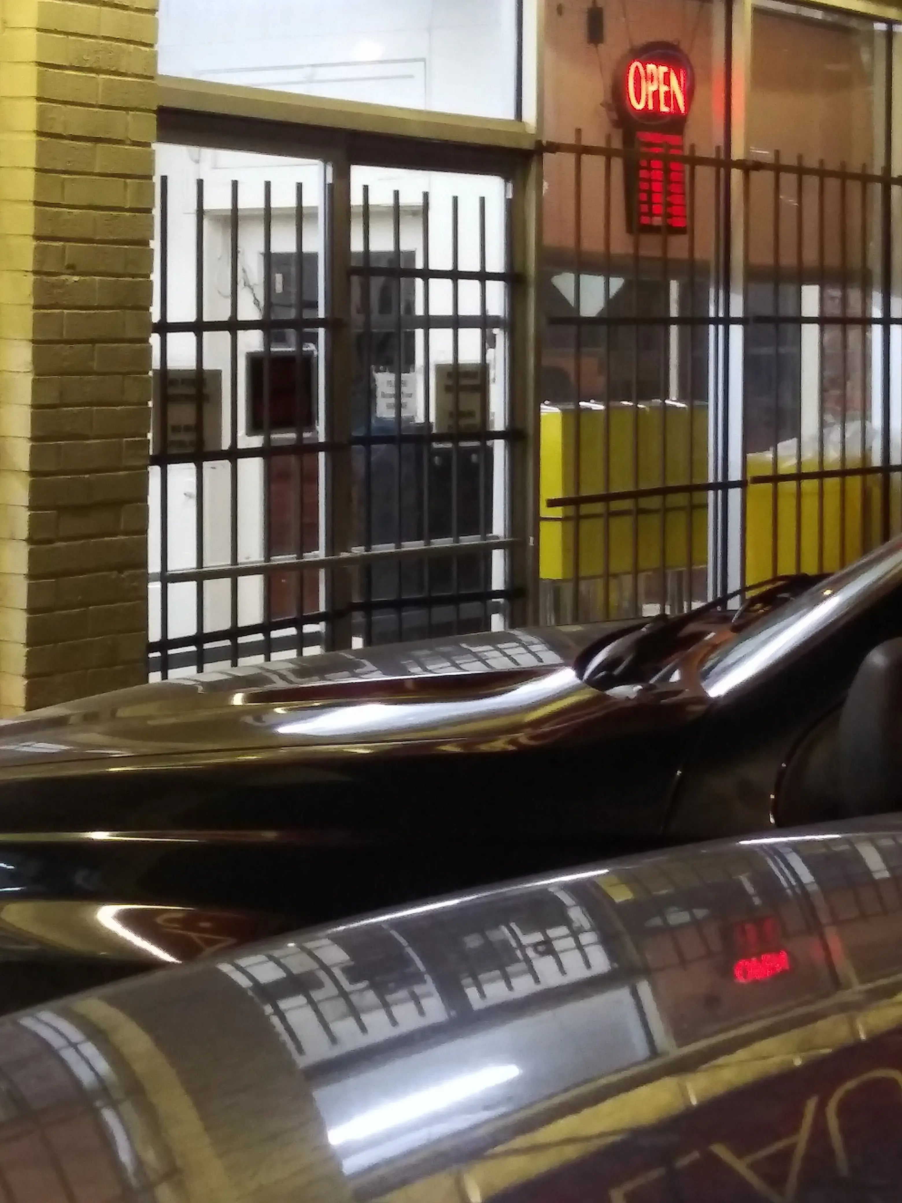 Eastside Laundry - Image 13