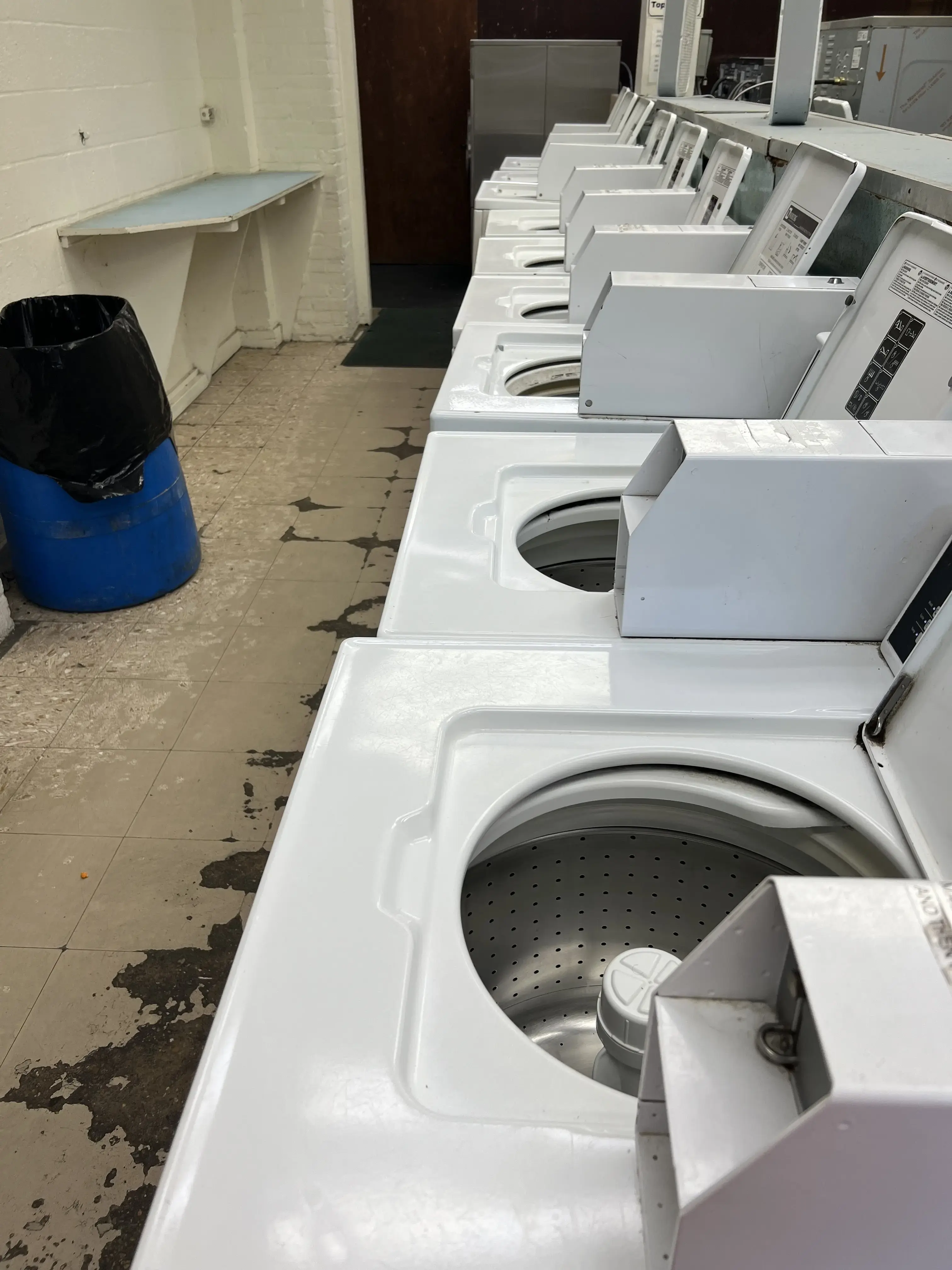 Eastville Laundromat - Image 3