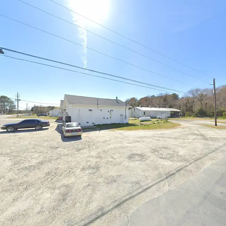 Eastville Laundromat thumbnail 11