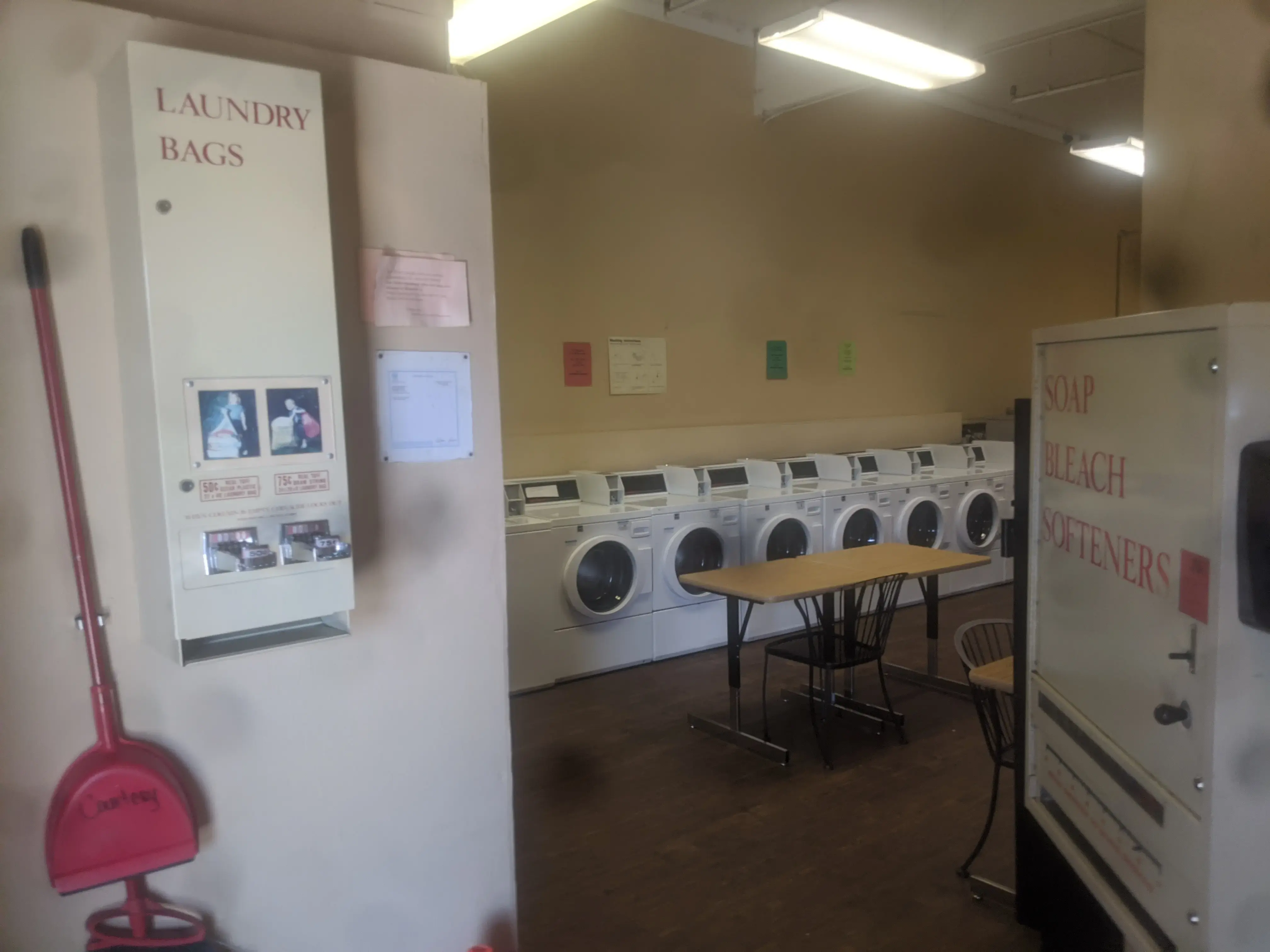 Eastwind Laundry thumbnail 9