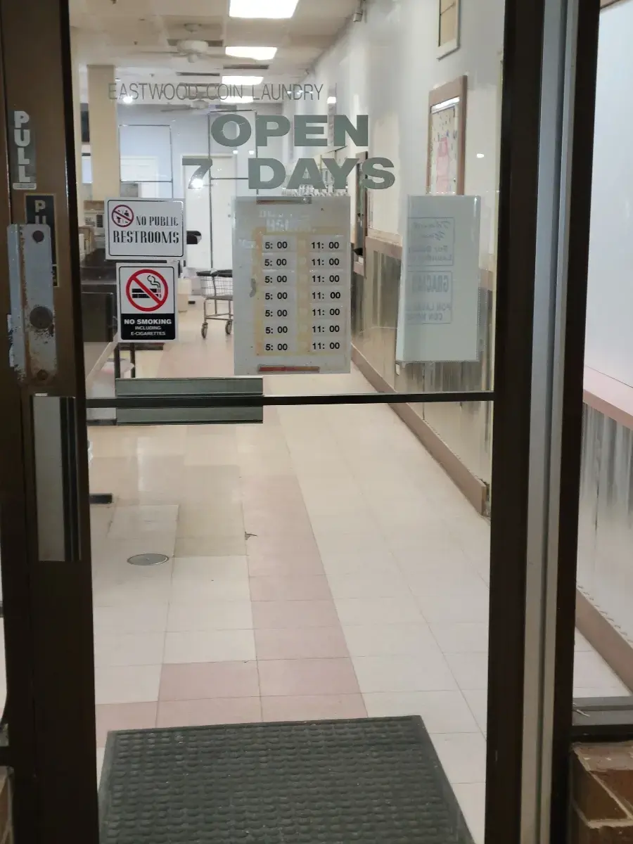 Eastwood Laundromat thumbnail 3