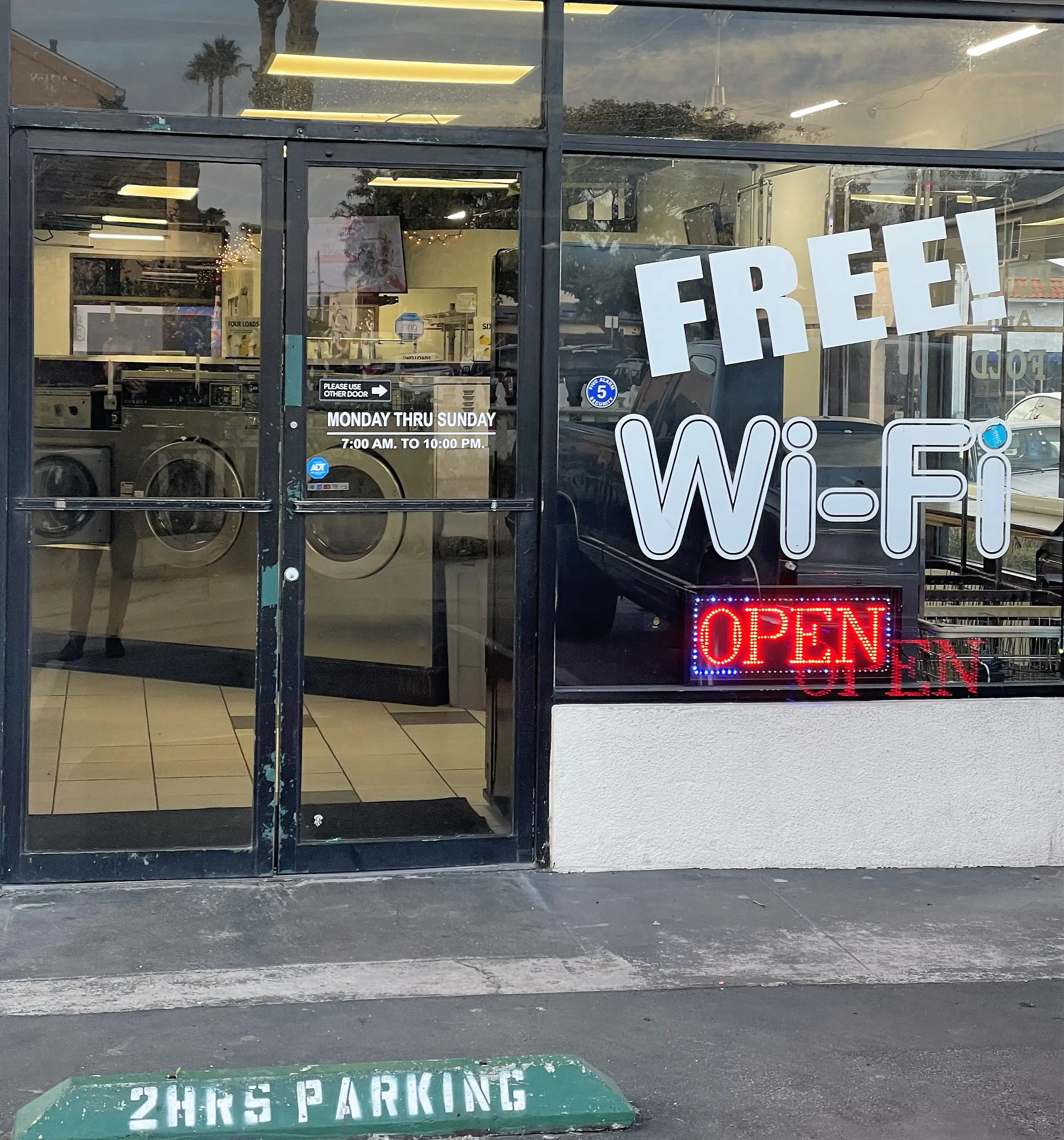 Easy Breezy Laundromat thumbnail 11