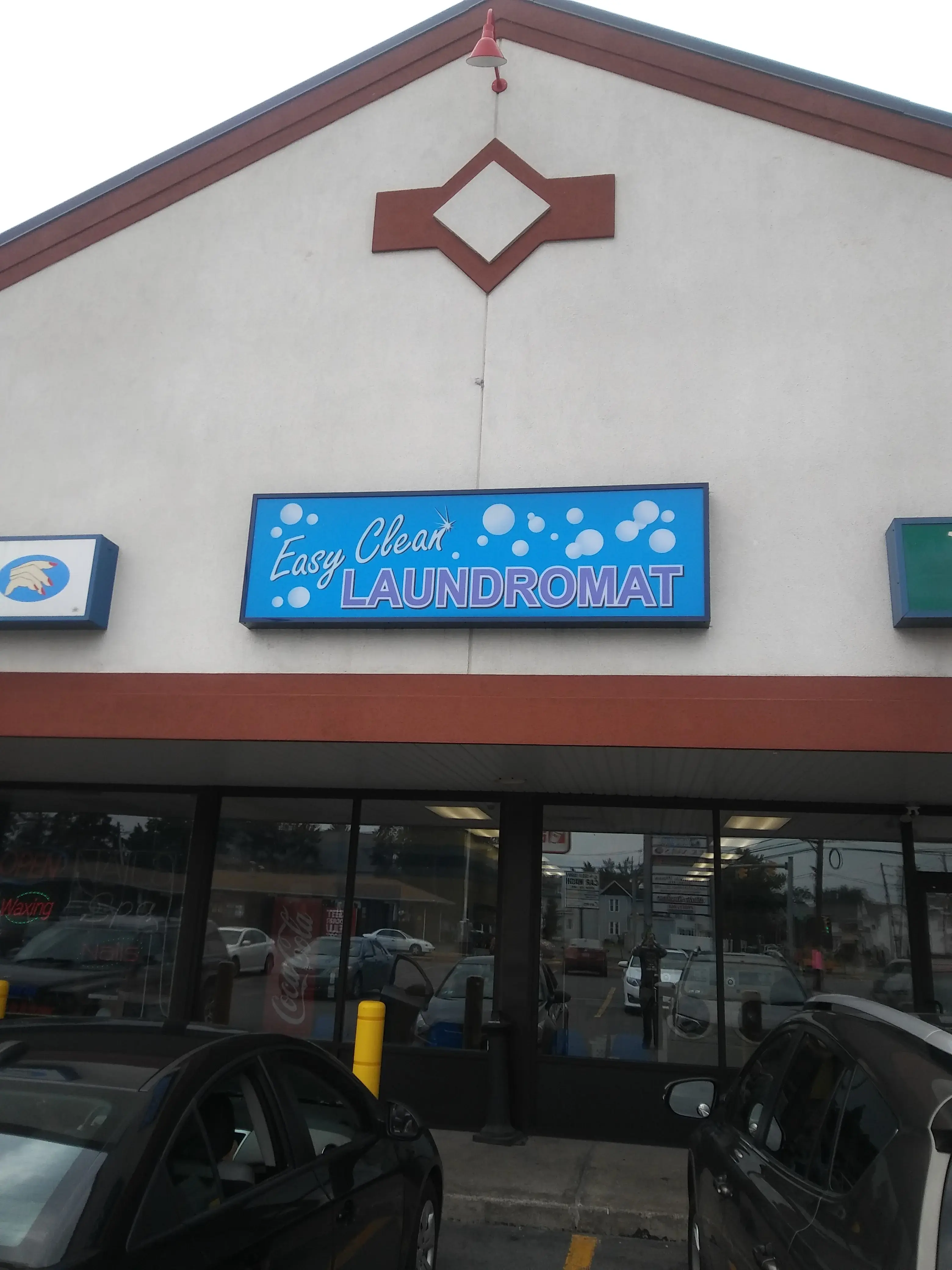 Easy Clean Laundromat in West Pittston thumbnail 7