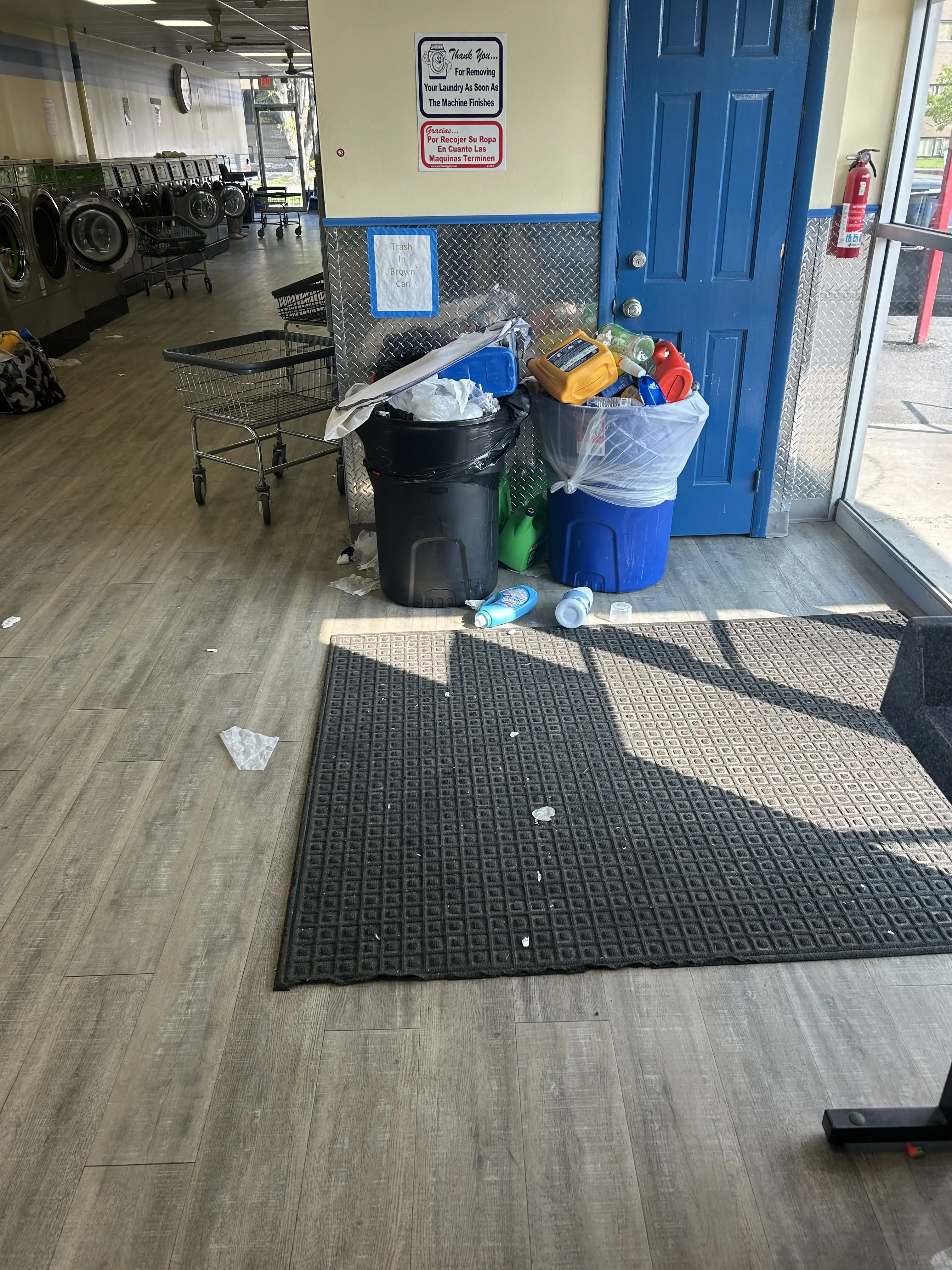 Easy Clean Laundromat in Wilkes-Barre thumbnail 8