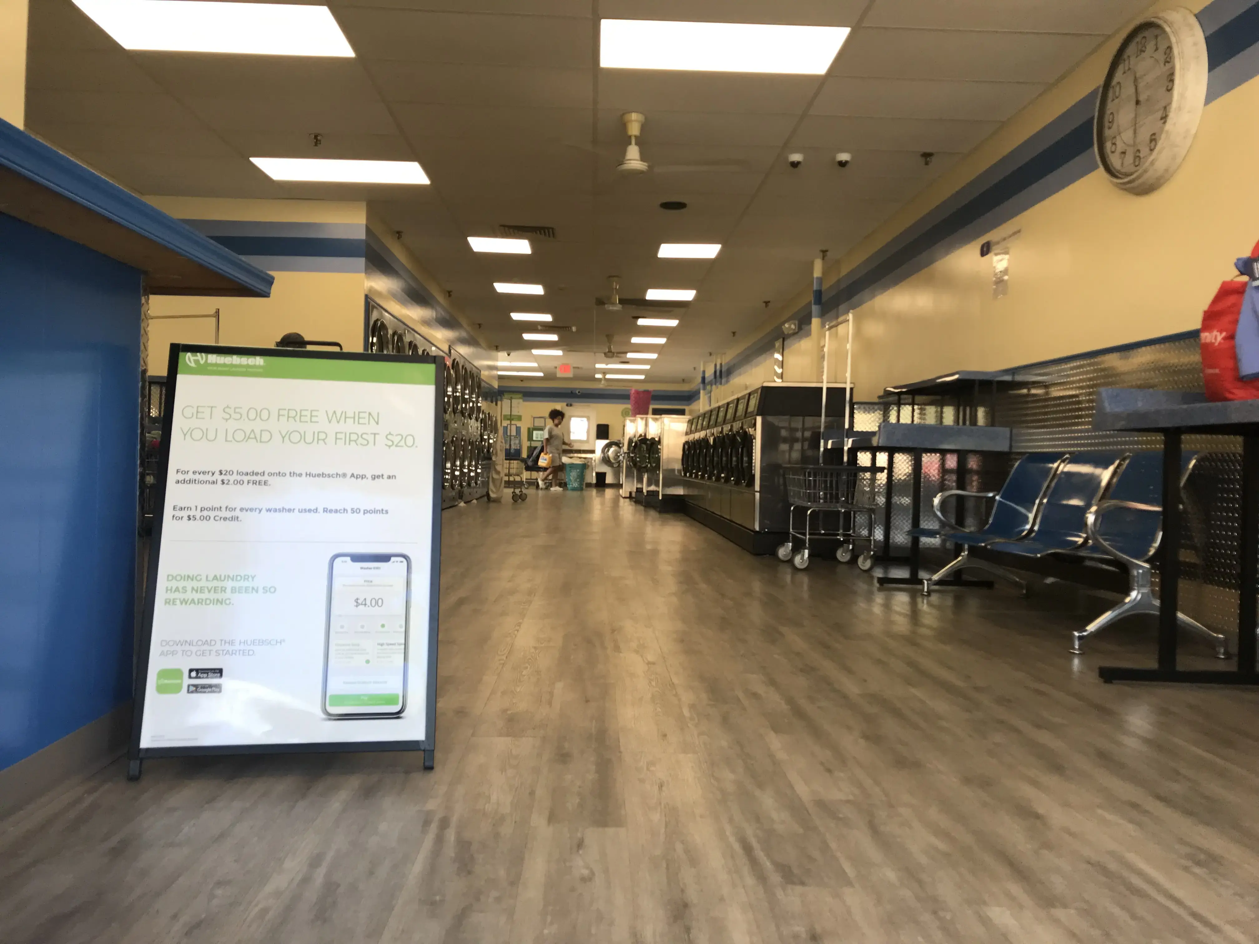 Easy Clean Laundromat in Wilkes-Barre thumbnail 14