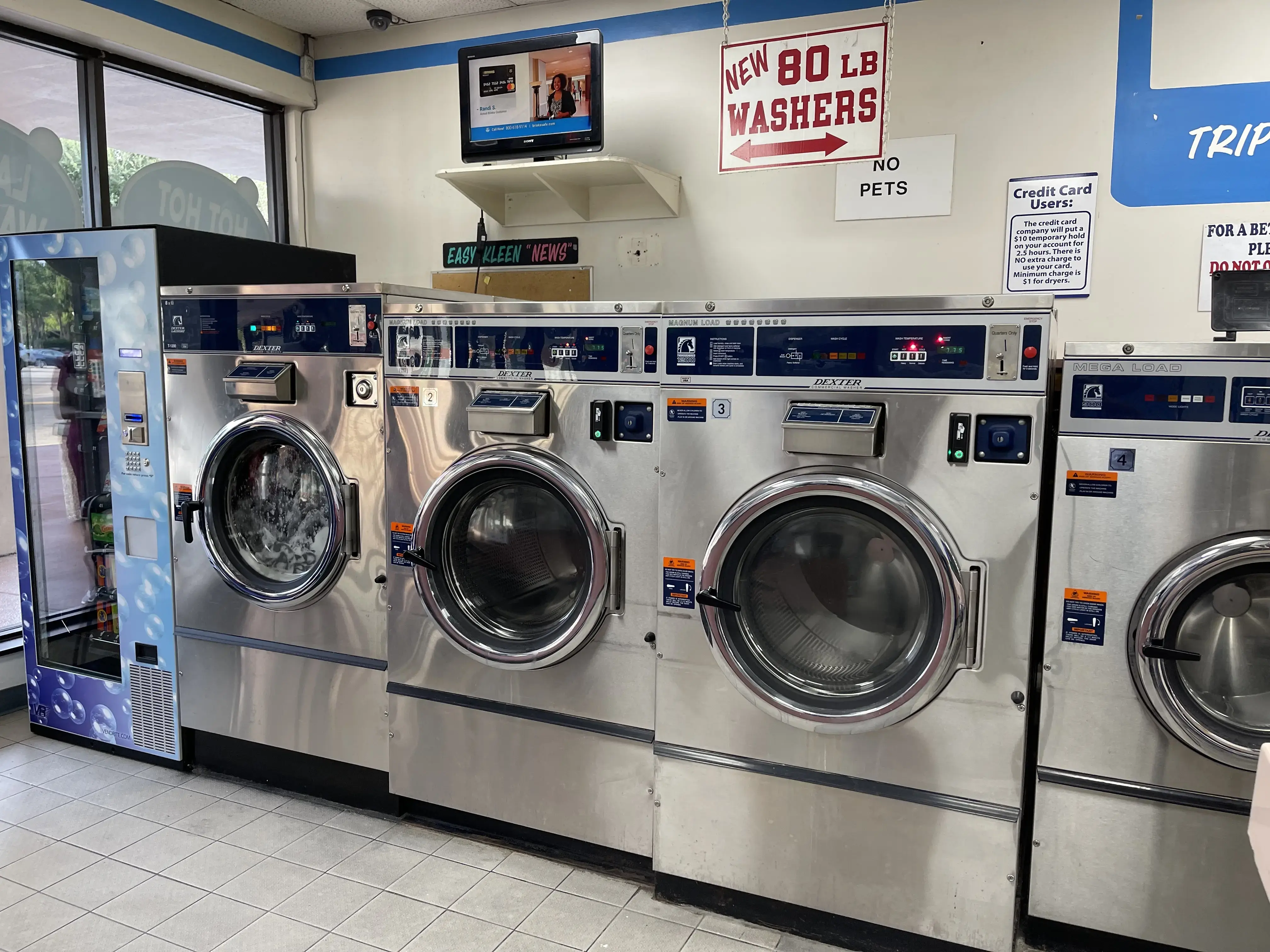 Easy Kleen Laundromat location