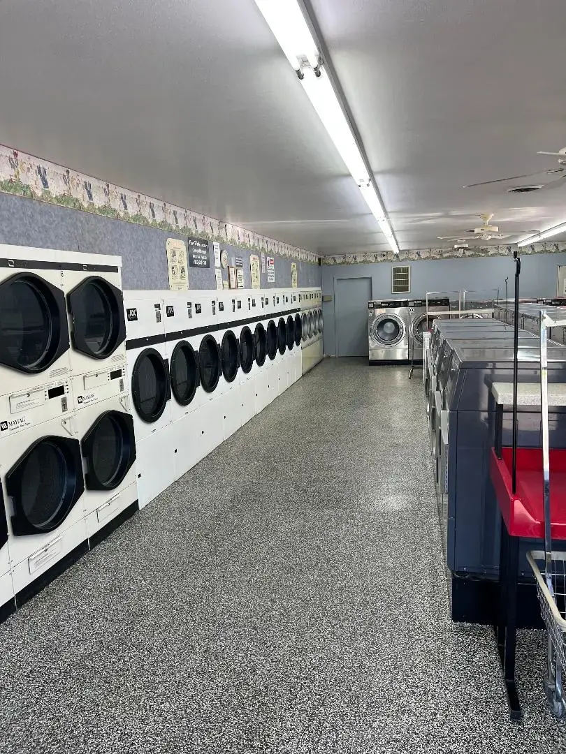 Easy Wash Laundry - Image 2