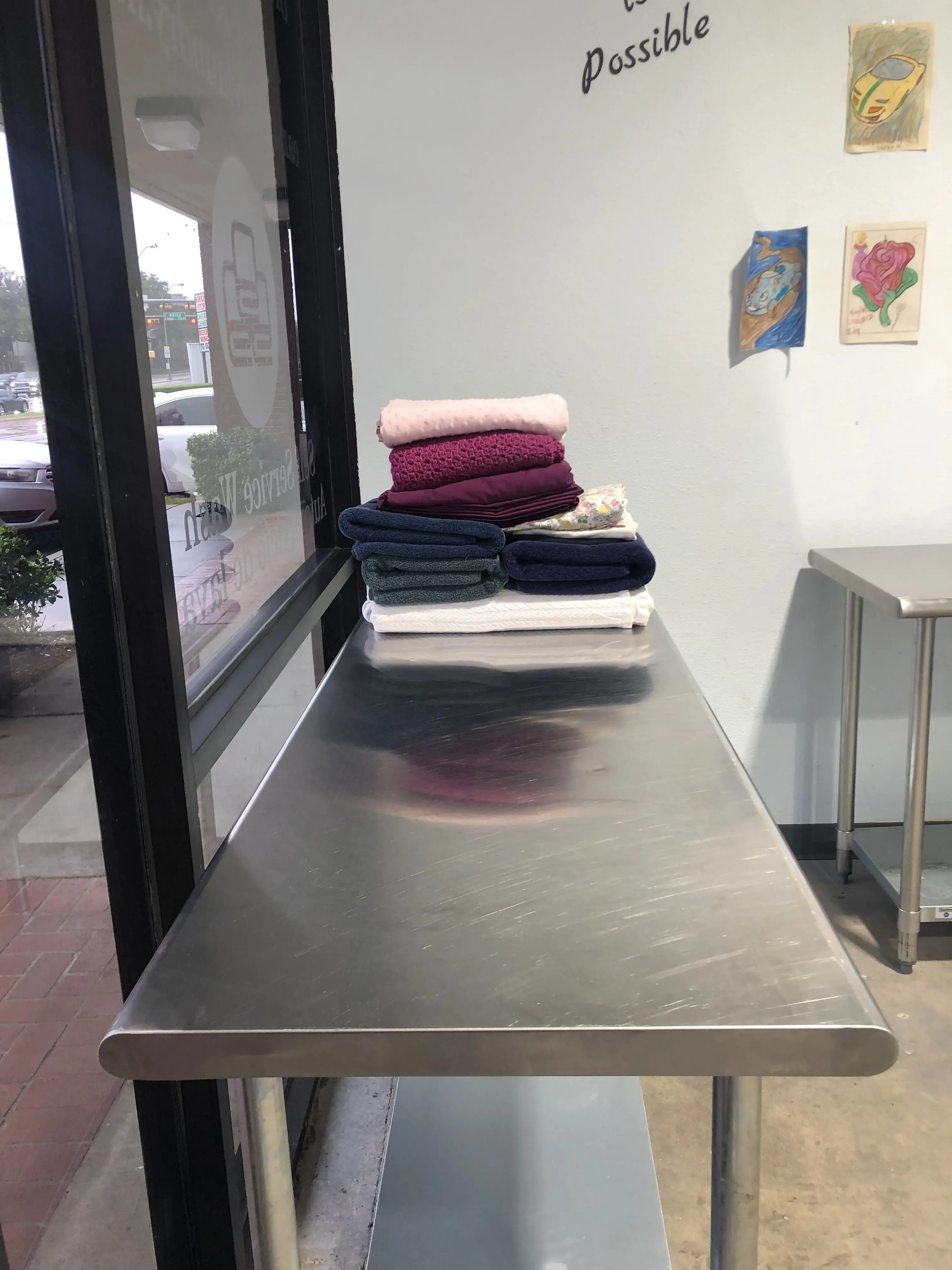 Eazy Breezy Laundry thumbnail 7
